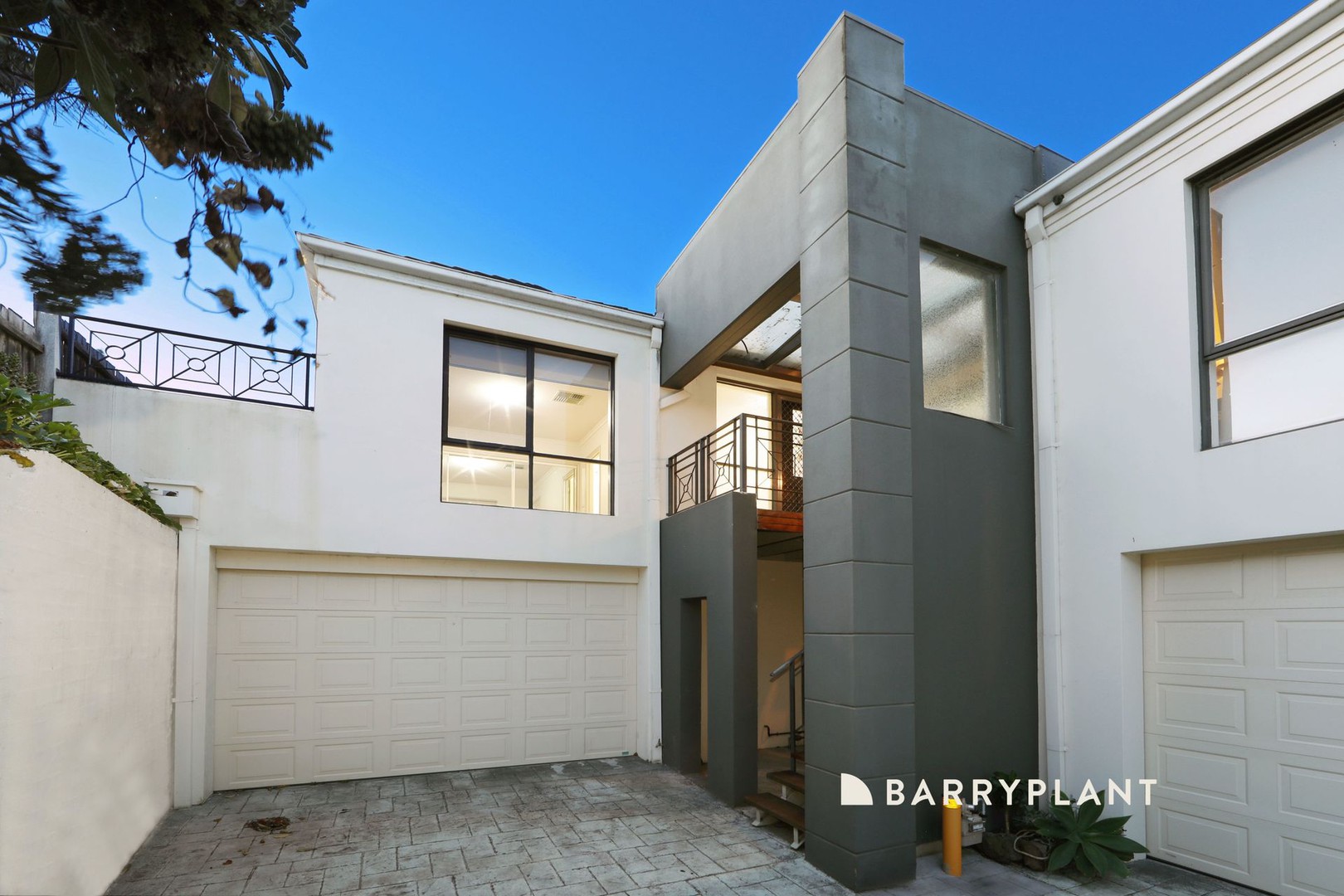 3/63 Morton Road, Burwood, VIC 3125, Burwood - Thumbnail 2