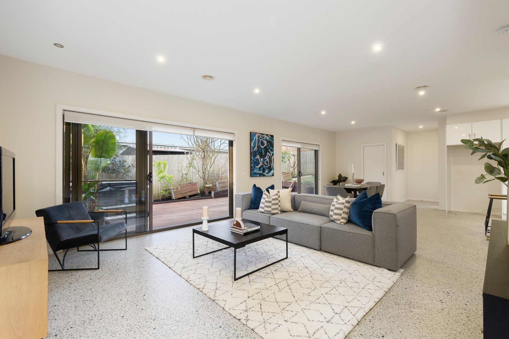 3/67 Surrey Road East, Croydon, VIC 3136, Croydon - Thumbnail 2