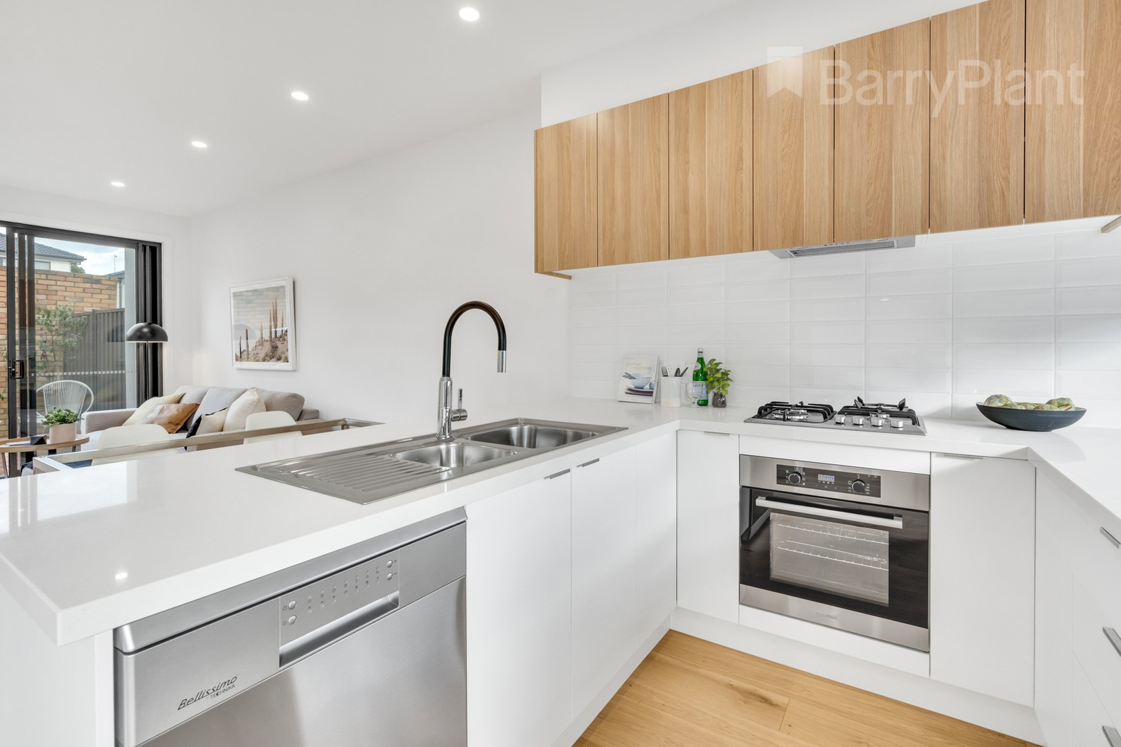 3/68 St Vigeons Road, Reservoir, VIC 3073, Reservoir - Thumbnail 6