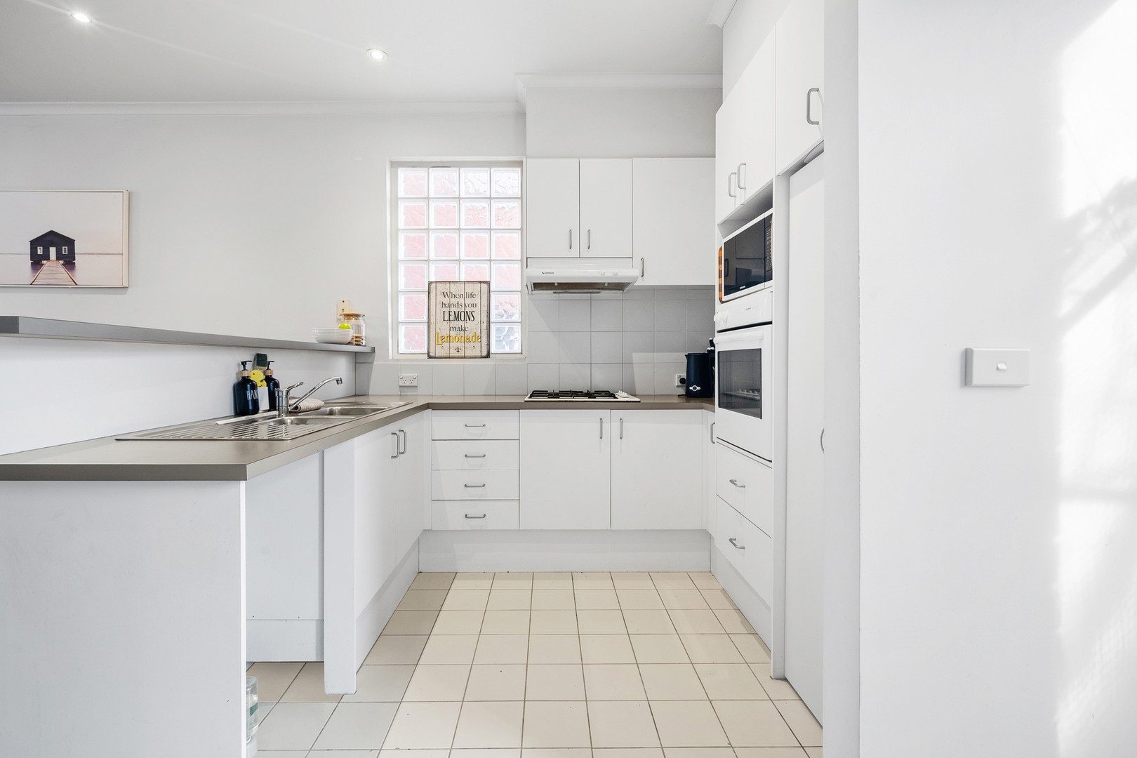 3/7-9 Reserve Street, Berwick, VIC 3806, Berwick - Thumbnail 2