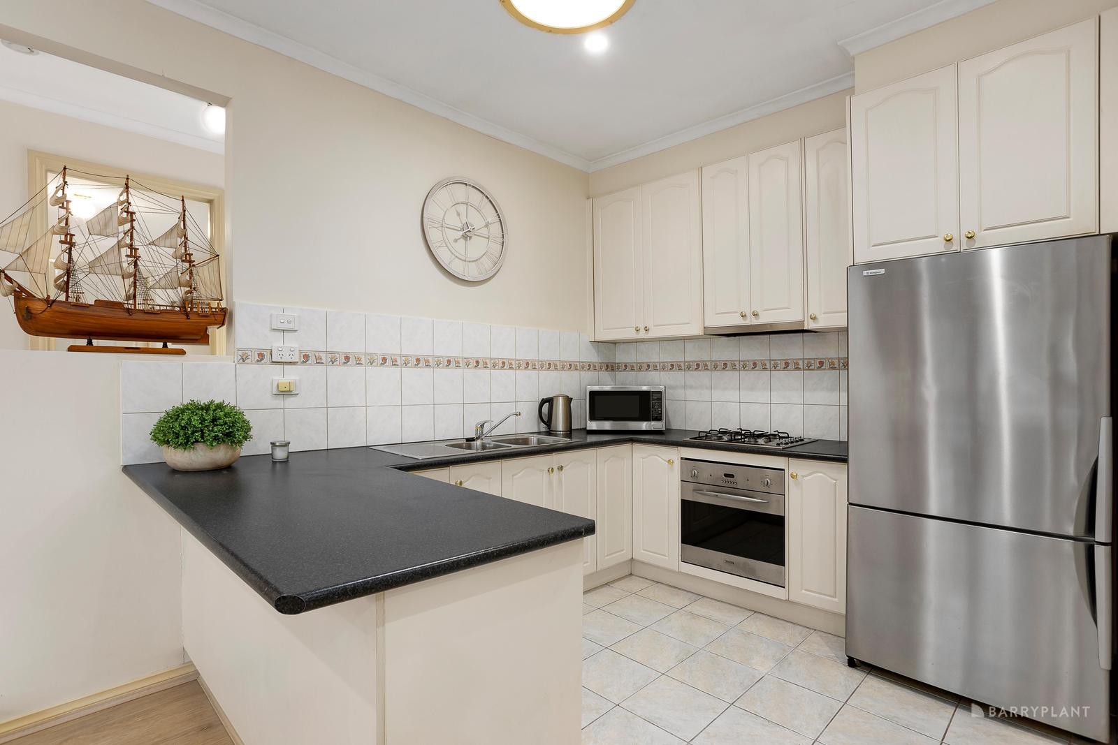 3/7 Alexander Street, Montmorency, VIC 3094, Montmorency - Thumbnail 4