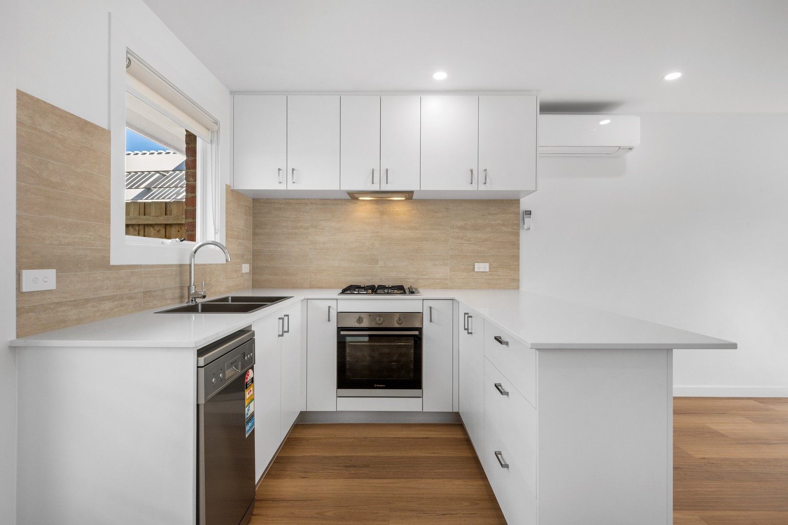 3/7 Arthur Street, Hamlyn Heights, VIC 3215, Hamlyn Heights - Thumbnail 3
