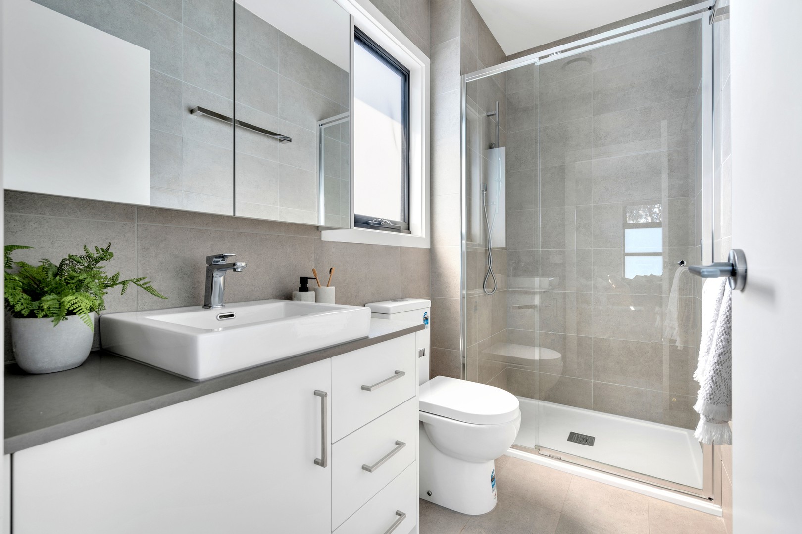3/7 Bowes Avenue, Airport West, VIC 3042, Airport West - Thumbnail 8