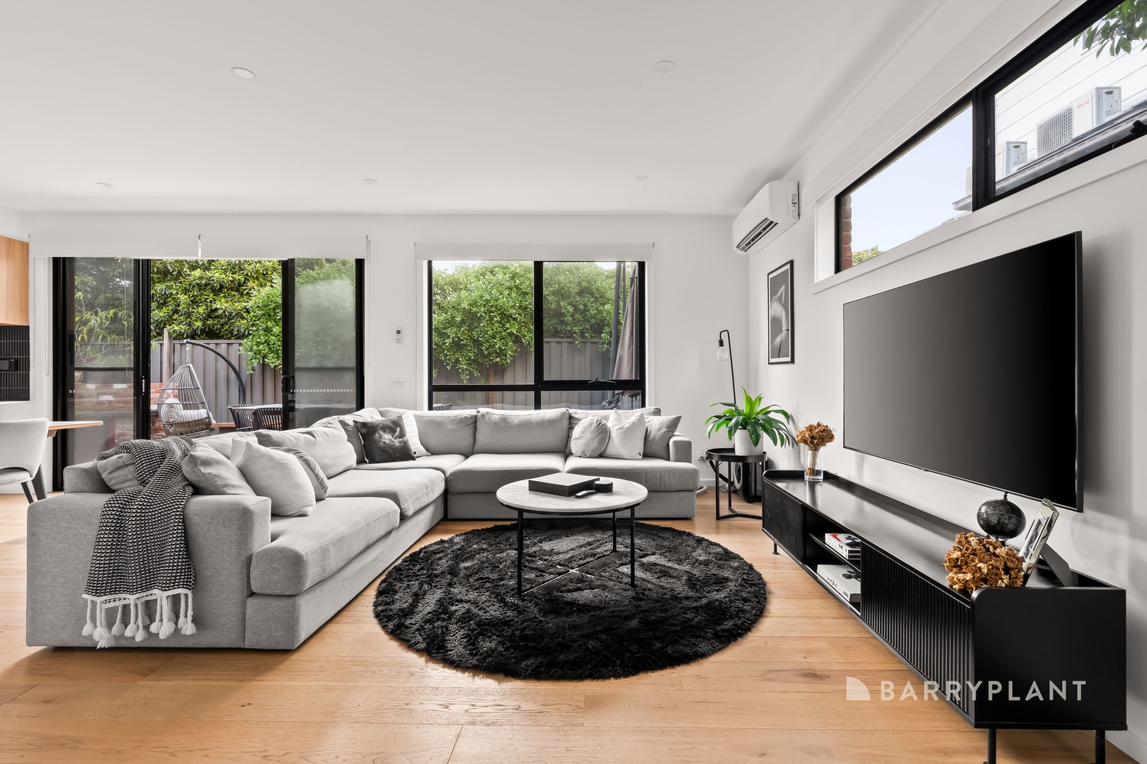 3/7 Daleglen Street, Reservoir, VIC 3073 - Thumbnail 2 - 17/08/2026