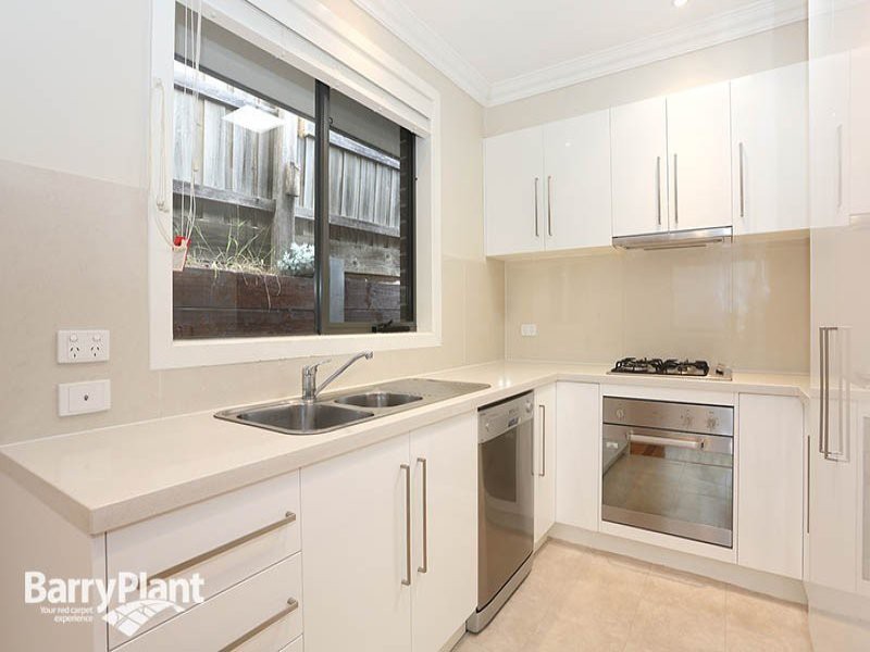 3/7 El Centro, Chirnside Park, VIC 3116 - Thumbnail 1 - 28/10/2021