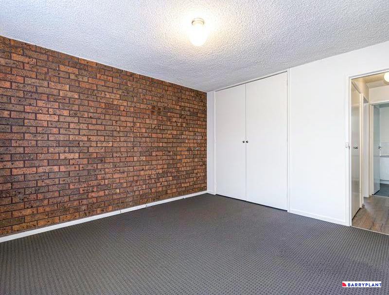 3/7 James Street, Dandenong, VIC 3175 - Thumbnail 2 - 28/05/2026