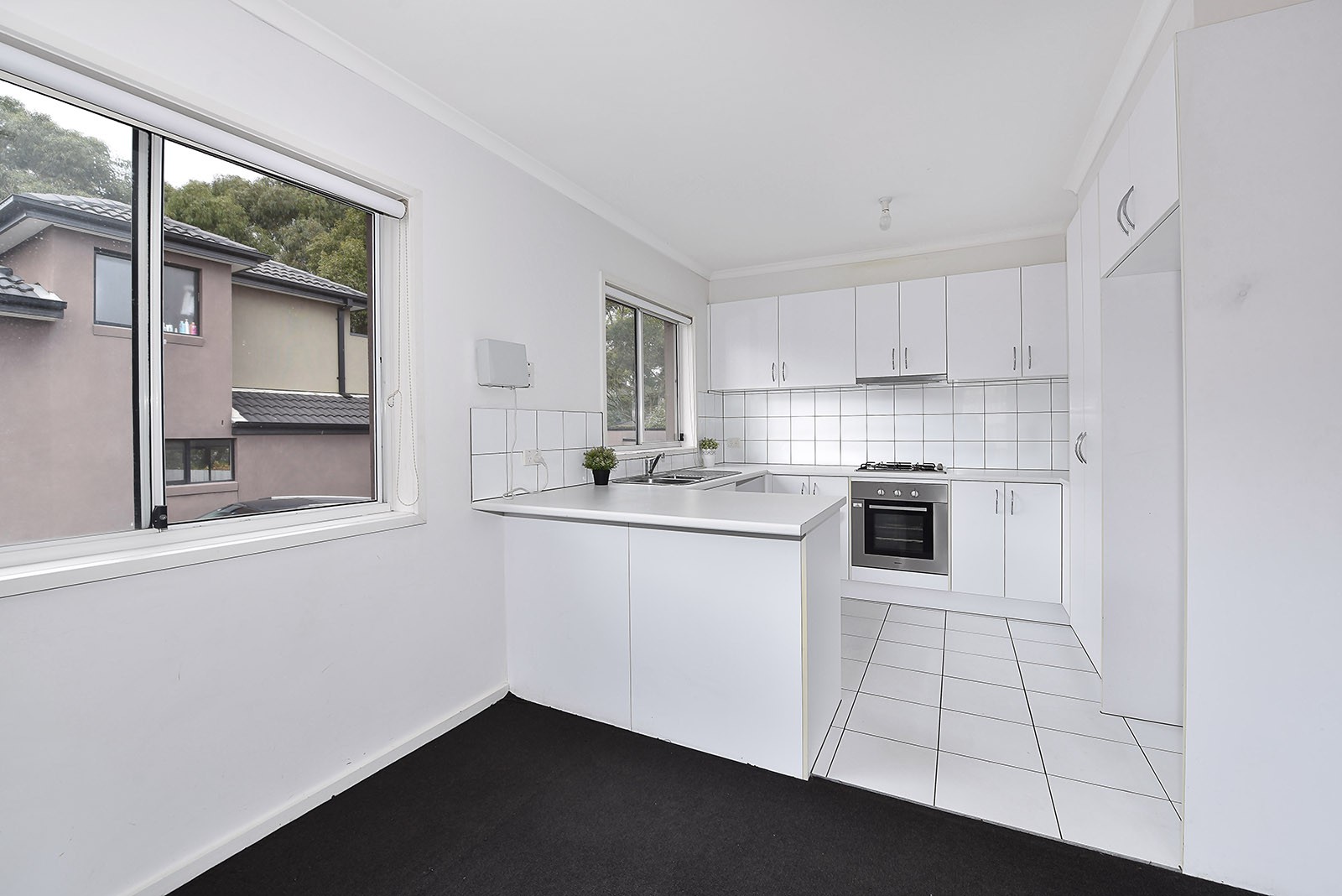 3/7 Kitson Crescent, Airport West, VIC 3042, Airport West - Thumbnail 2