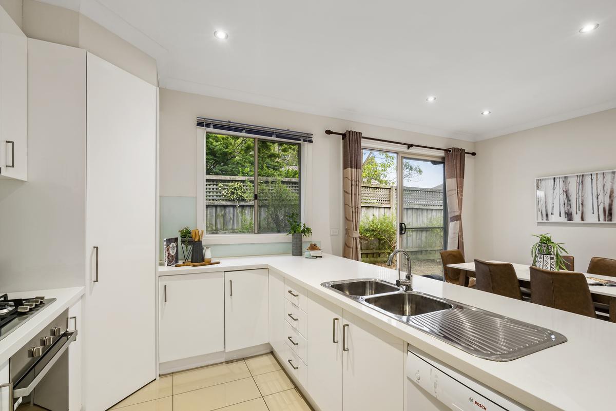 3/7 Morloc Street, Forest Hill, VIC 3131, Forest Hill - Thumbnail 3