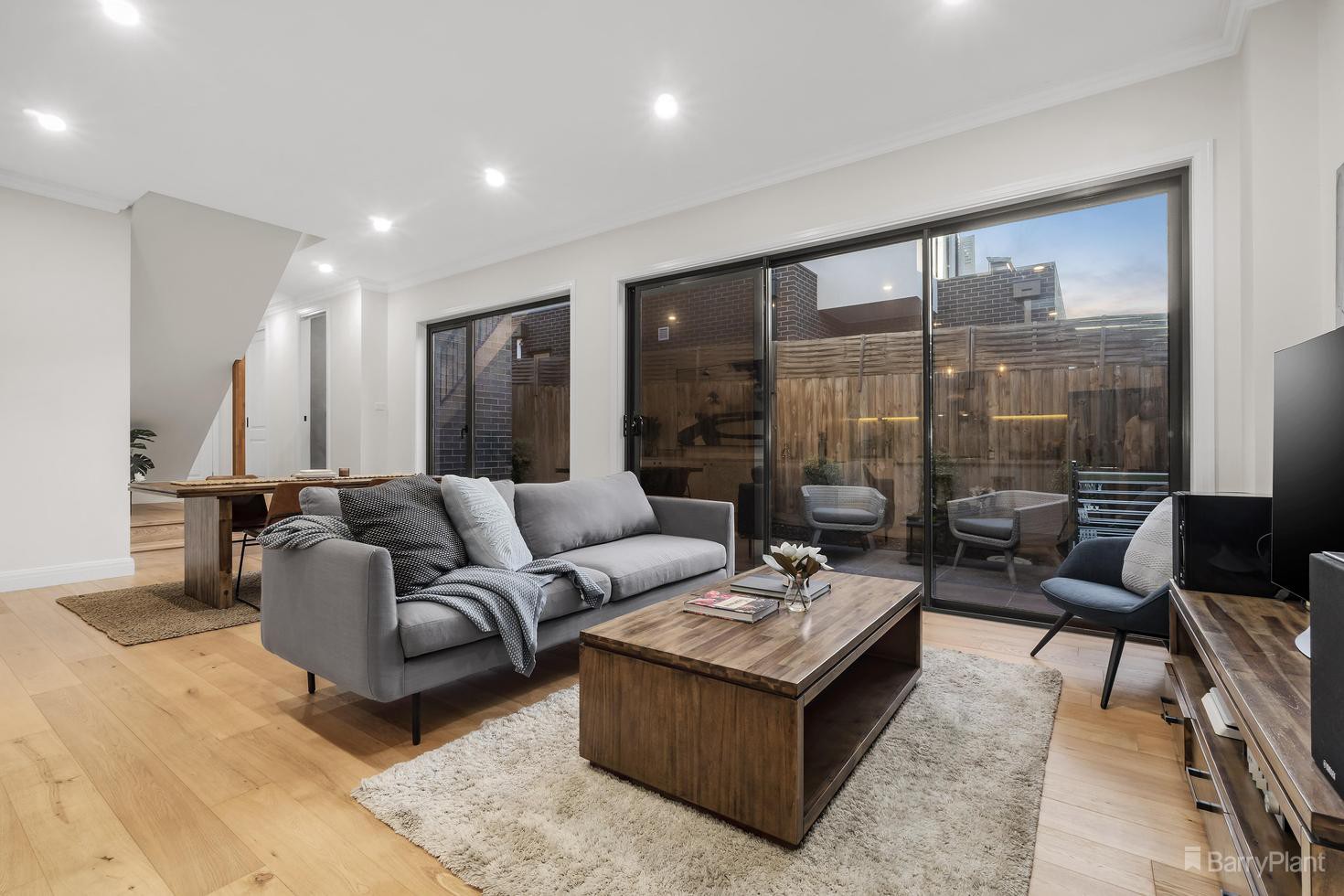 3/7 Ronald Avenue, Bulleen, VIC 3105, Bulleen - Thumbnail 2
