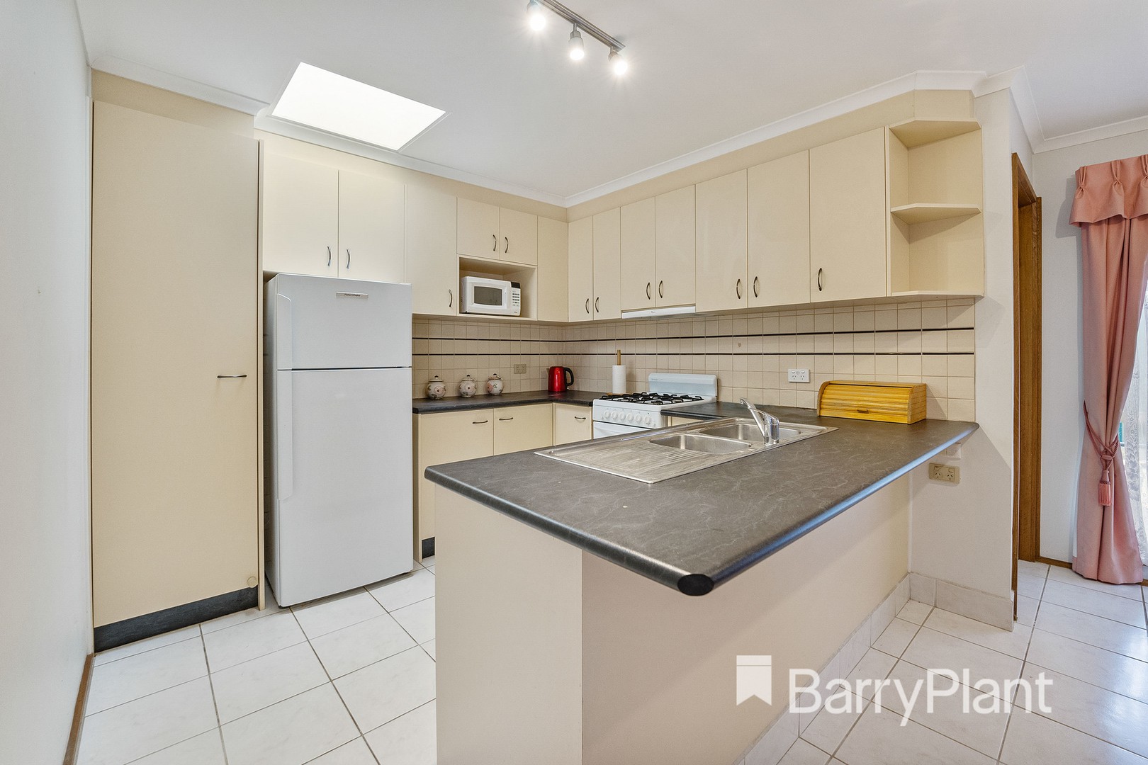 3/70 George Street, St Albans, VIC 3021 - Thumbnail 2 - 17/01/2022
