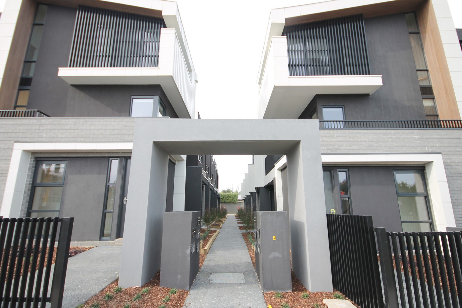 3/744 High Street, Reservoir, VIC 3073, Reservoir - Thumbnail 2