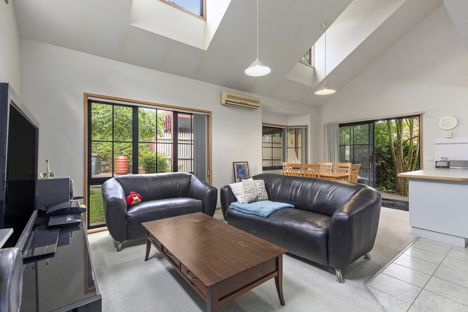 3/77 Canterbury RoadHeathmont, VIC 3135, Heathmont - Thumbnail 2