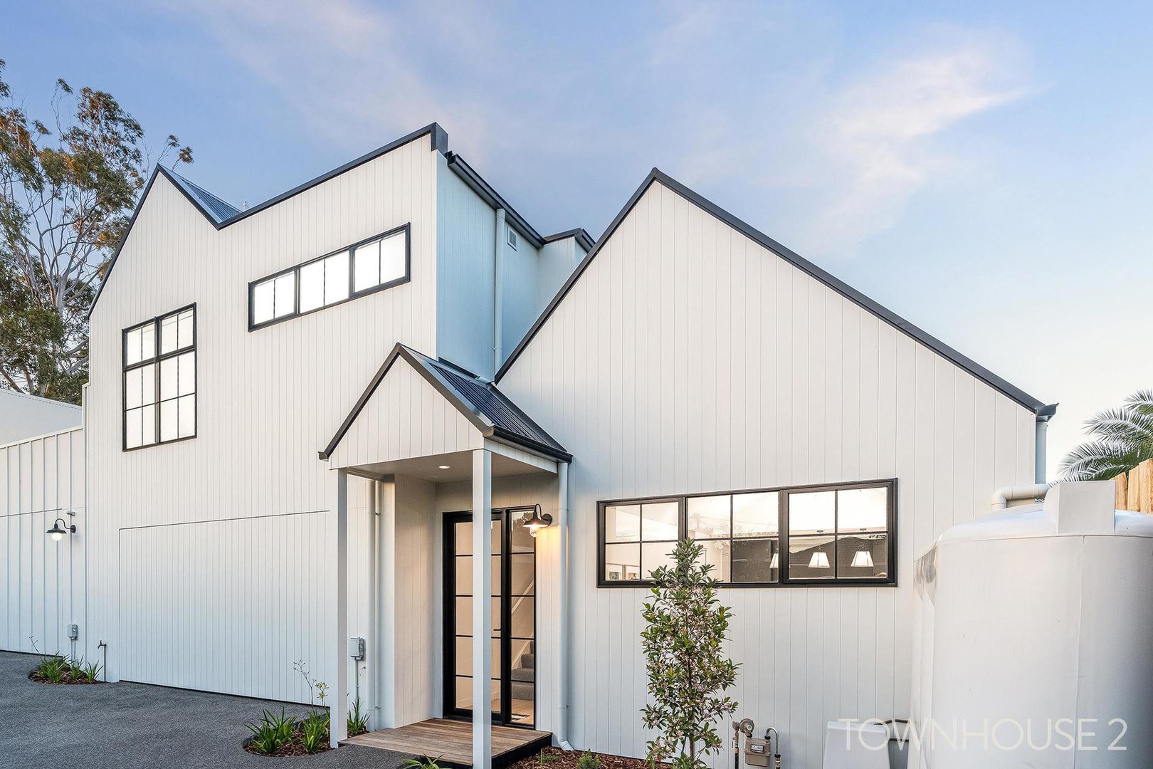 3/8 Bundoora Crescent, Highton, VIC 3216, Highton - Thumbnail 2