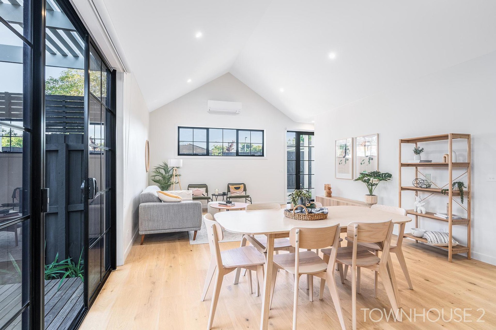 3/8 Bundoora Crescent, Highton, VIC 3216, Highton - Thumbnail 5