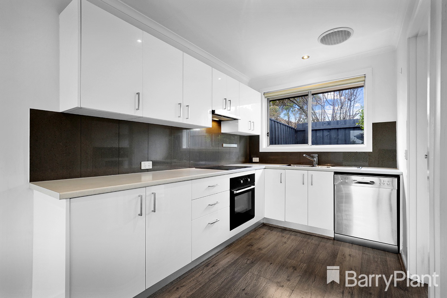 3/8 Edith Street, Mordialloc, VIC 3195, Mordialloc - Thumbnail 2