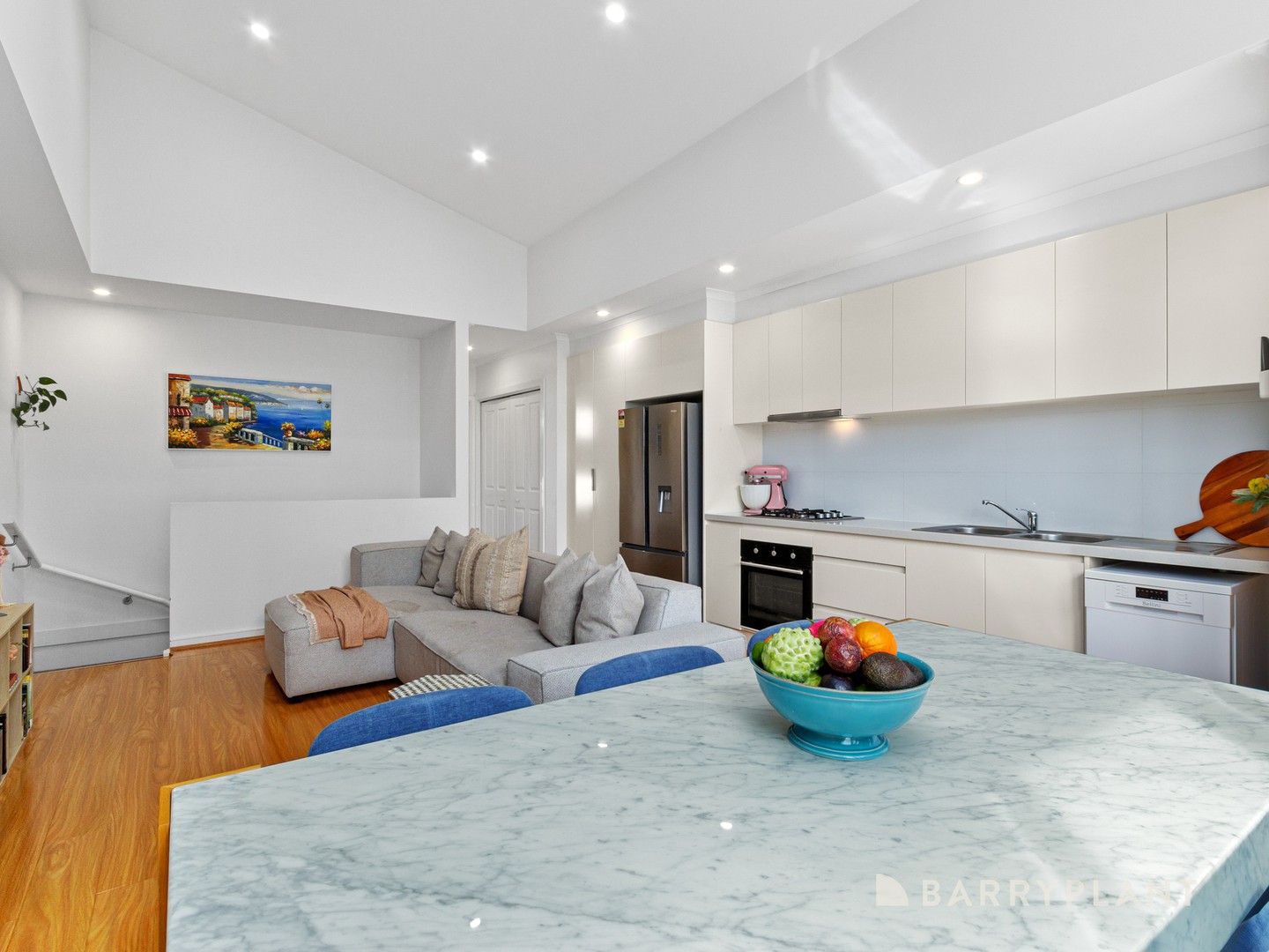 3/8 Elm Street Bayswater, Bayswater, VIC 3153 - Thumbnail 2 - 08/03/2024