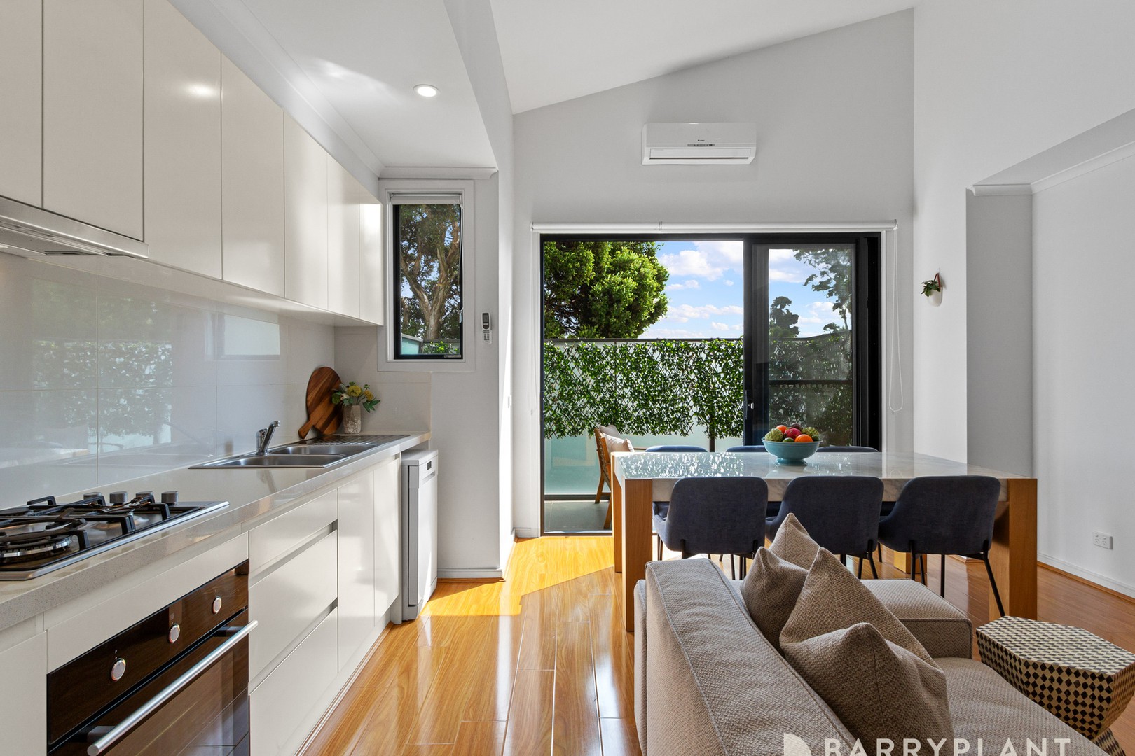 3/8 Elm Street, Bayswater, VIC 3153, Bayswater - Thumbnail 3