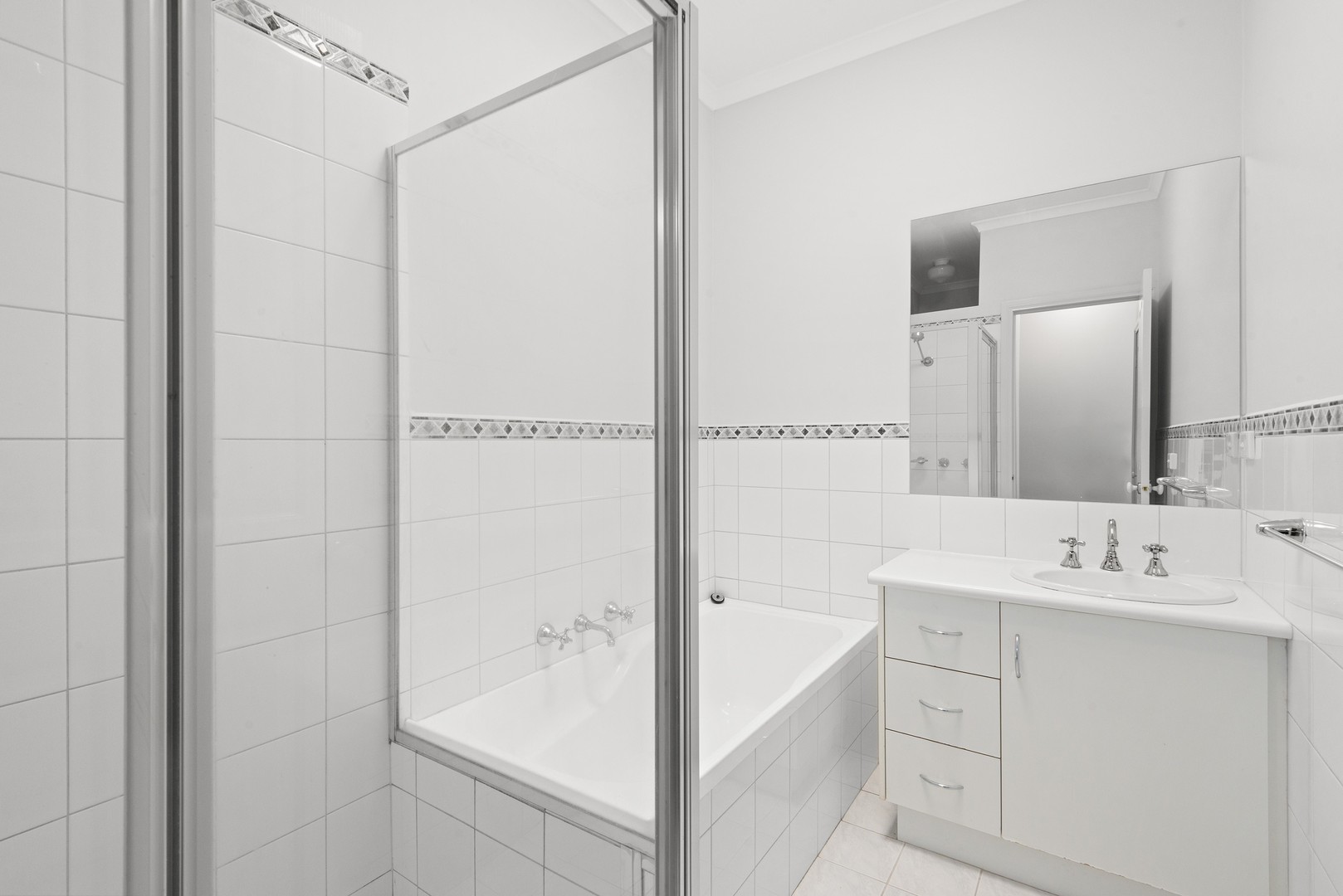 3/8 Harrison Street, Mitcham, VIC 3132, Mitcham - Thumbnail 4