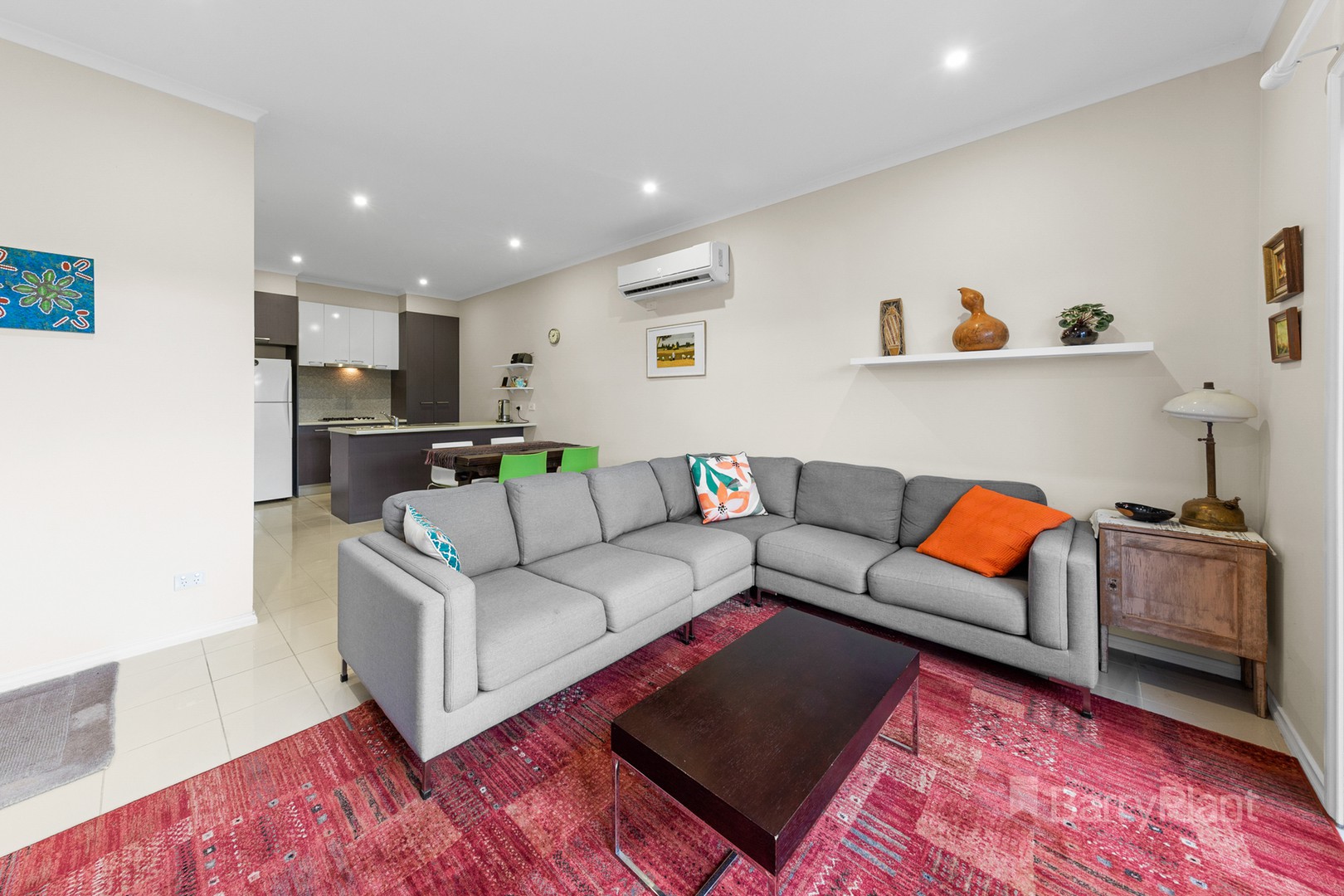 3/8 Ivanhoe Avenue, St Albans, VIC 3021, St Albans - Thumbnail 2