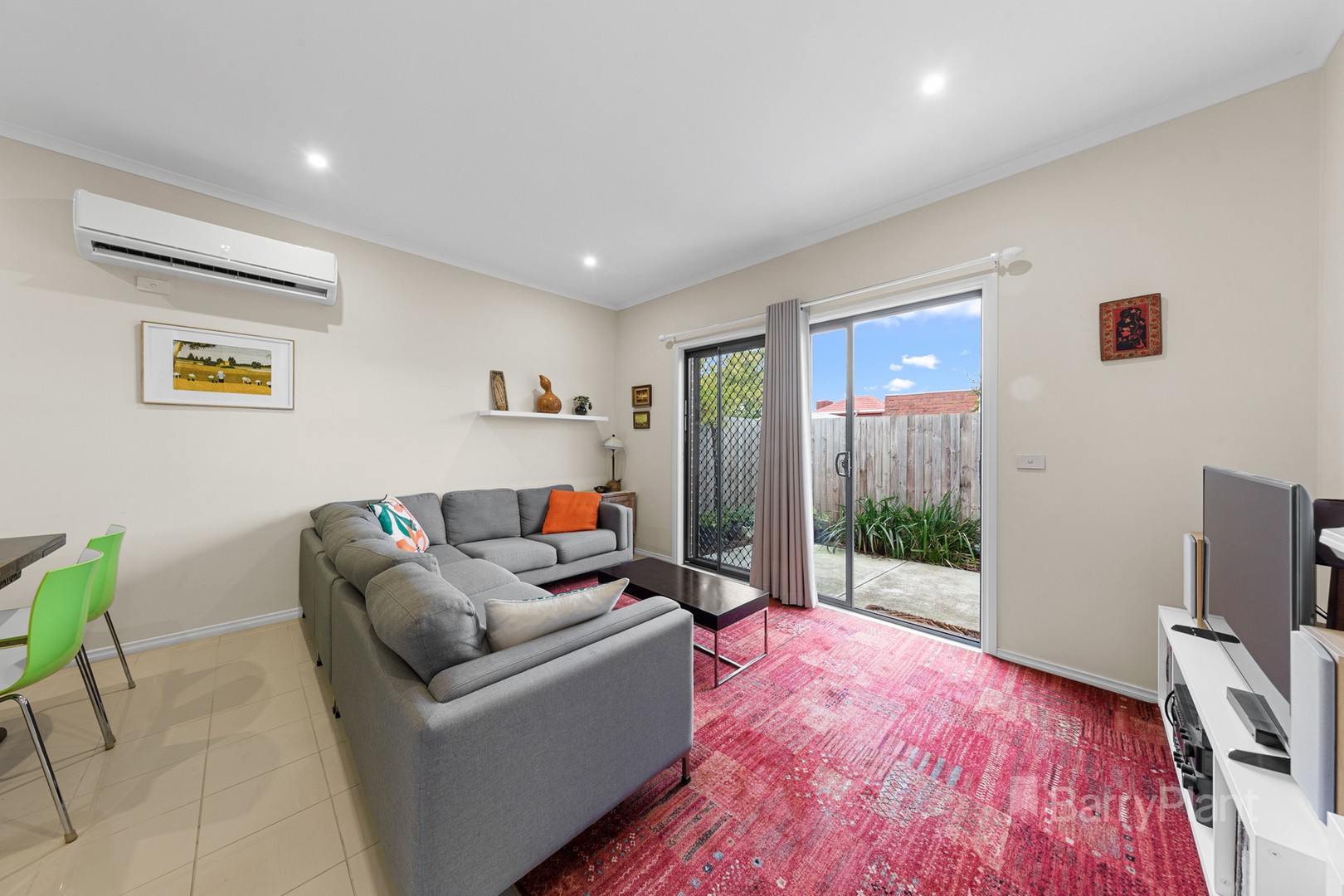 3/8 Ivanhoe Avenue, St Albans, VIC 3021, St Albans - Thumbnail 3