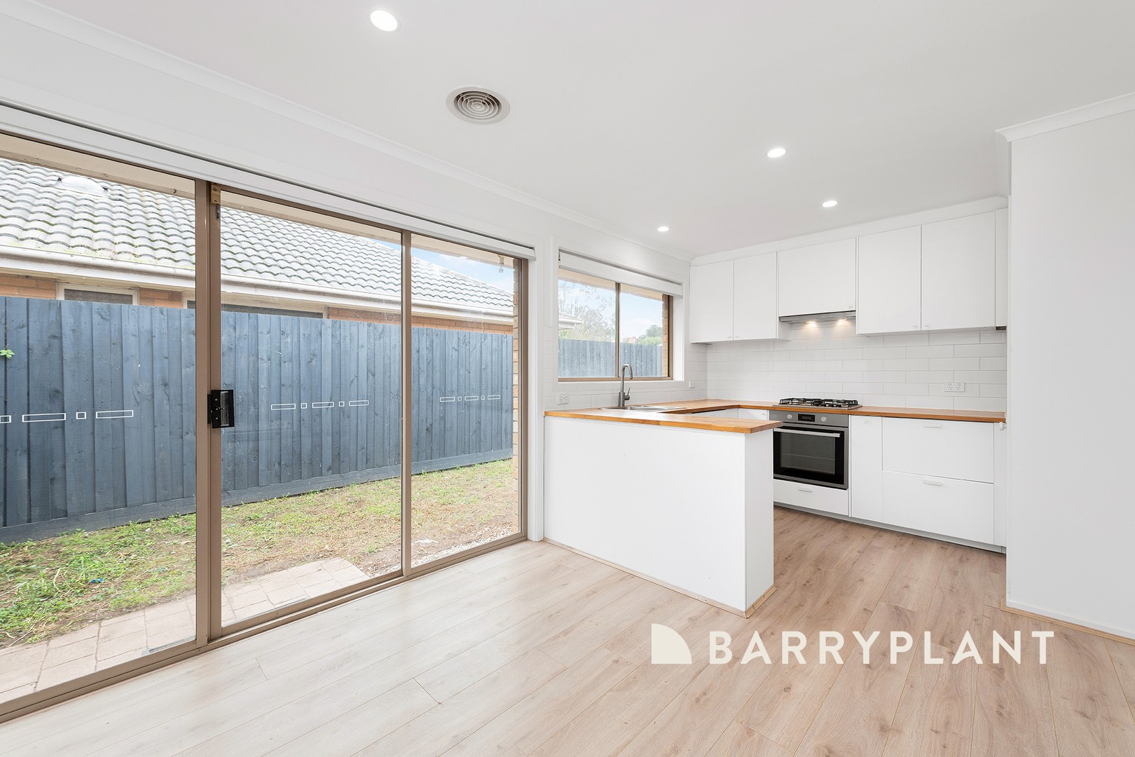 3/8 Somerset Drive, Sunshine North, VIC 3020, Sunshine North - Thumbnail 6