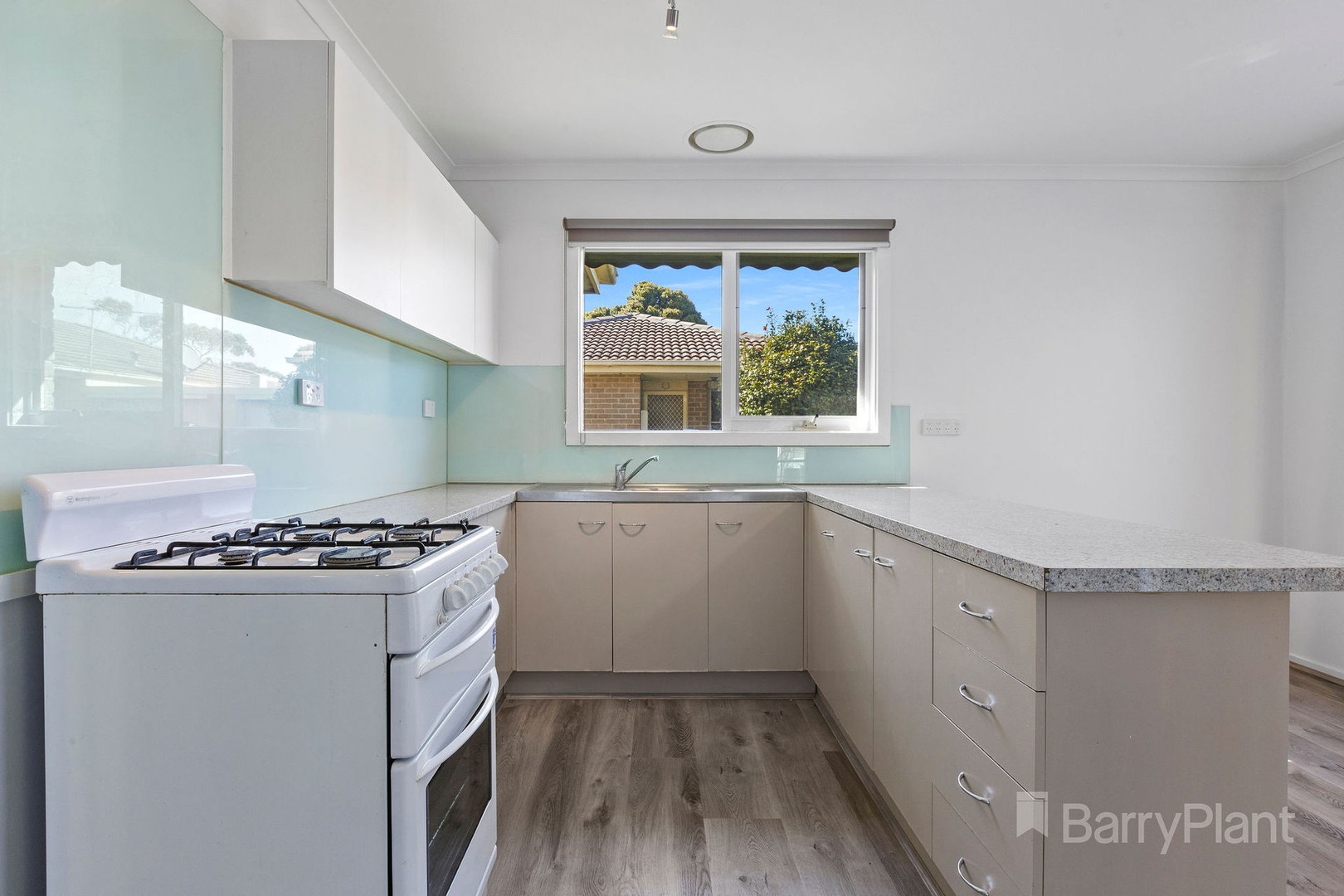 3/8 Wisewould AvenueSeaford, VIC 3198, Seaford - Thumbnail 5