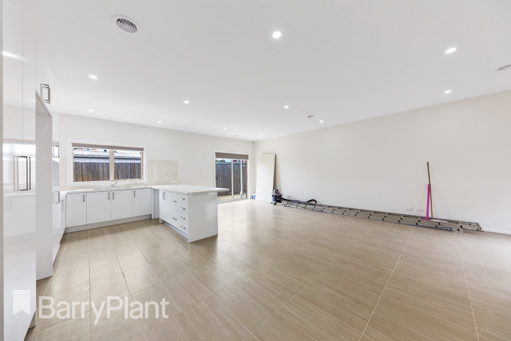 3/80 Helen Street, St Albans, VIC 3021, St Albans - Thumbnail 2