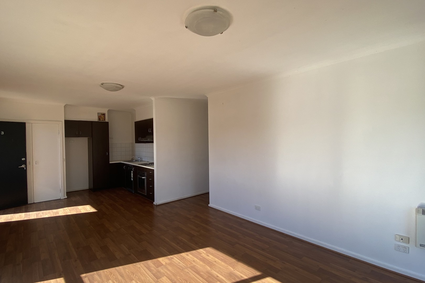 3/827-829 Plenty Road, Reservoir, VIC 3073, Reservoir - Thumbnail 3