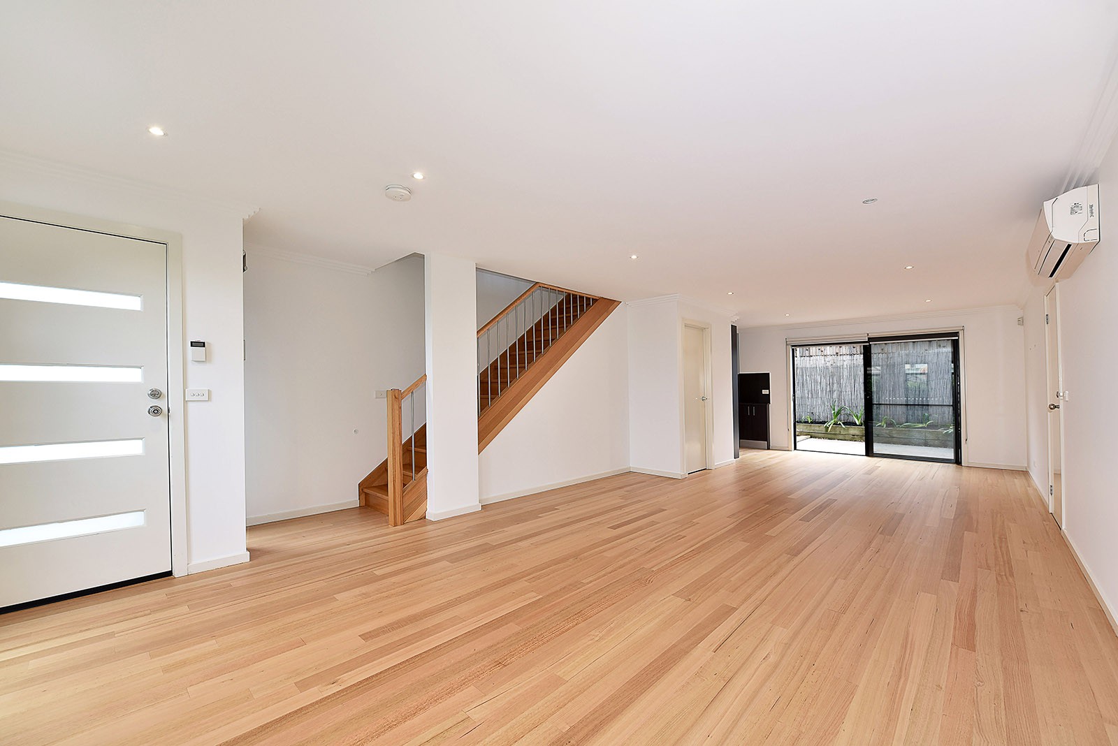 3/88A Cooper Street, Essendon, VIC 3040, Essendon - Thumbnail 2