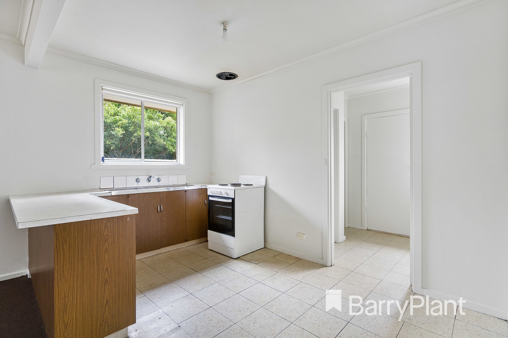 3/9 Albert CrescentSt Albans, VIC 3021, St Albans - Thumbnail 4