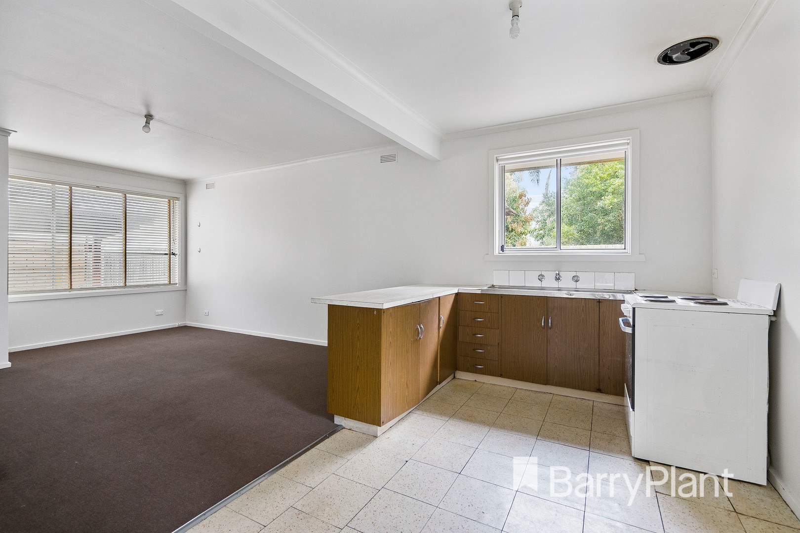 3/9 Albert CrescentSt Albans, VIC 3021, St Albans - Thumbnail 5