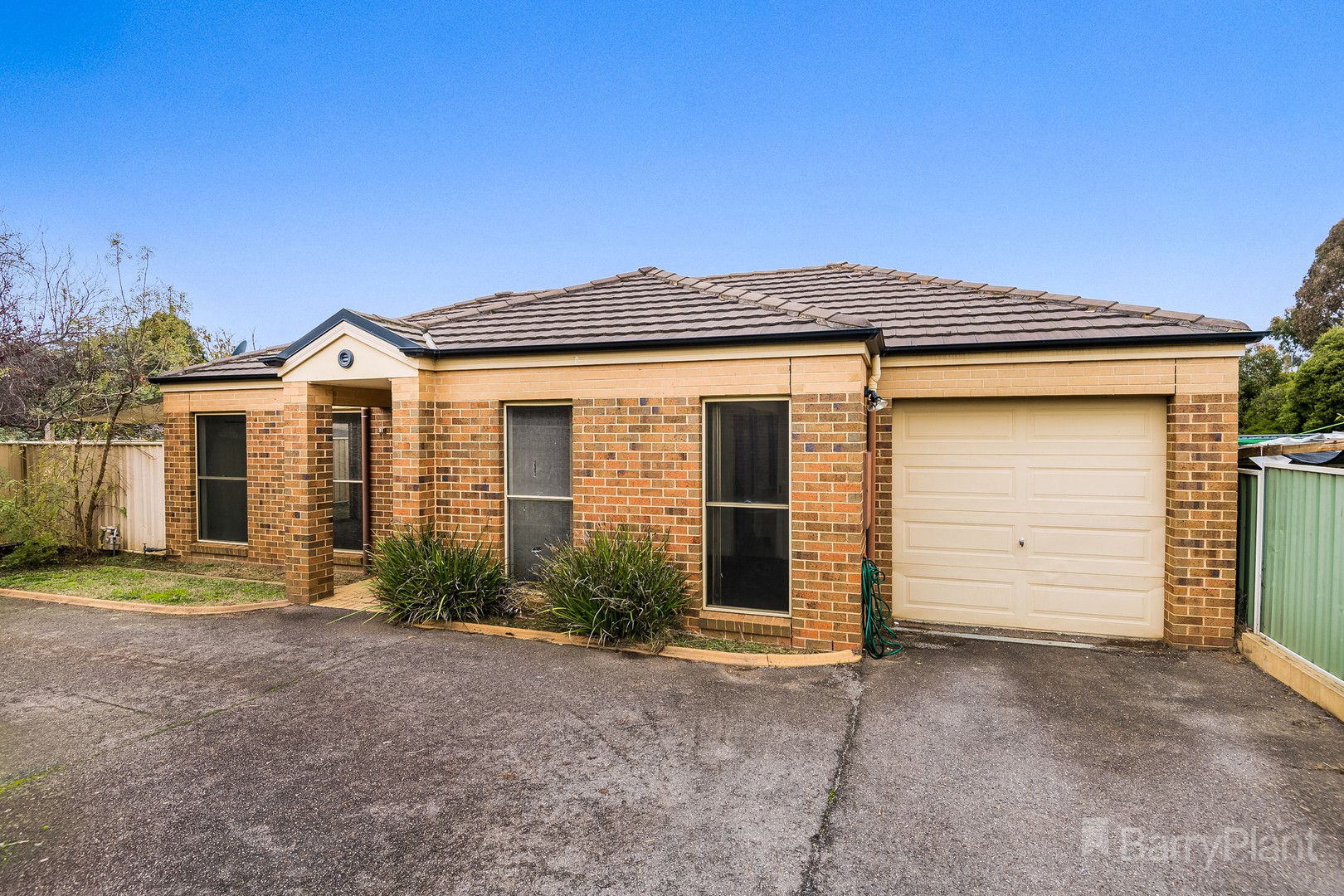 3/9 Allingham Street, Golden Square, VIC 3555 - Thumbnail 1 - 15/11/2023