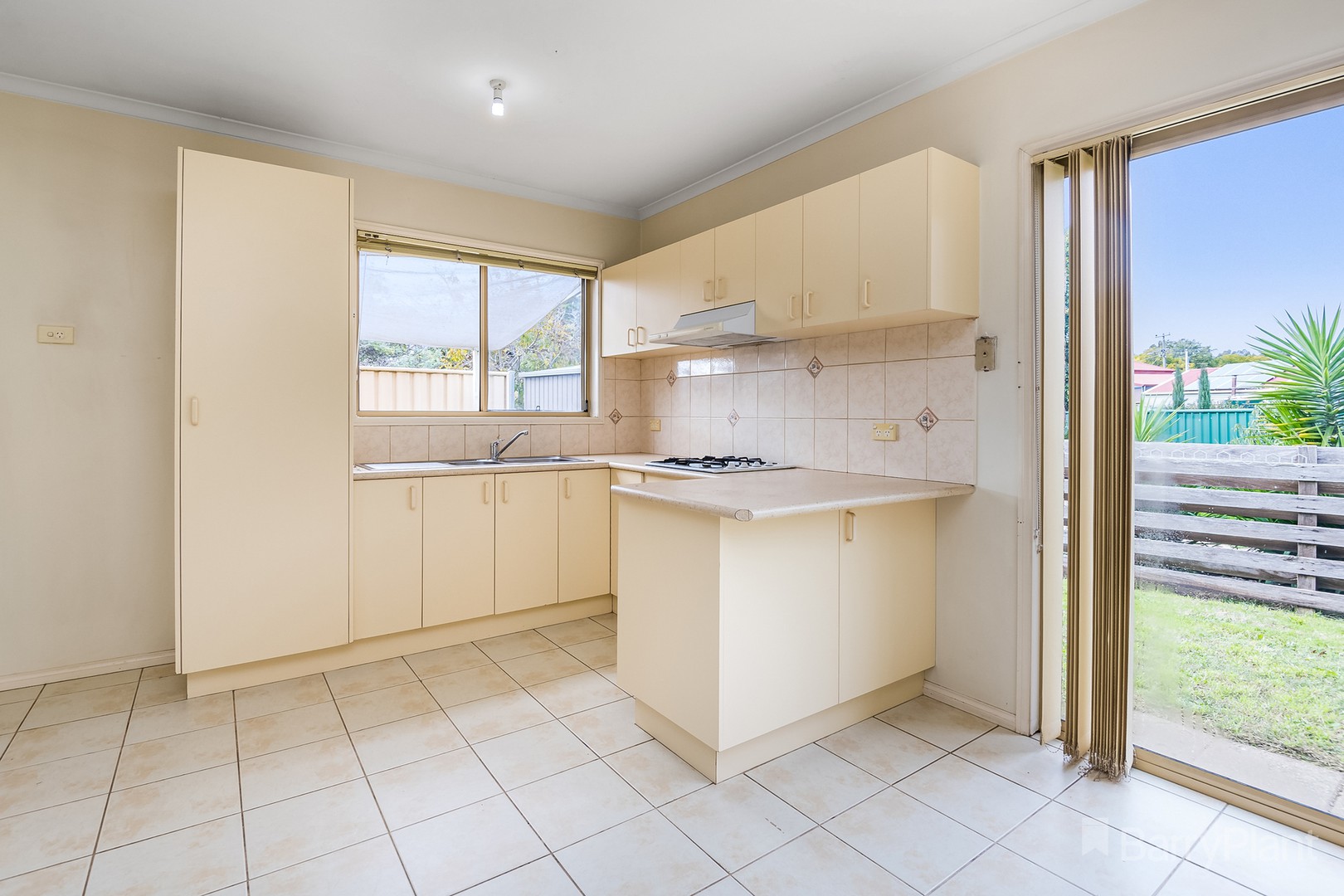 3/9 Allingham Street, Golden Square, VIC 3555, Golden Square - Thumbnail 4
