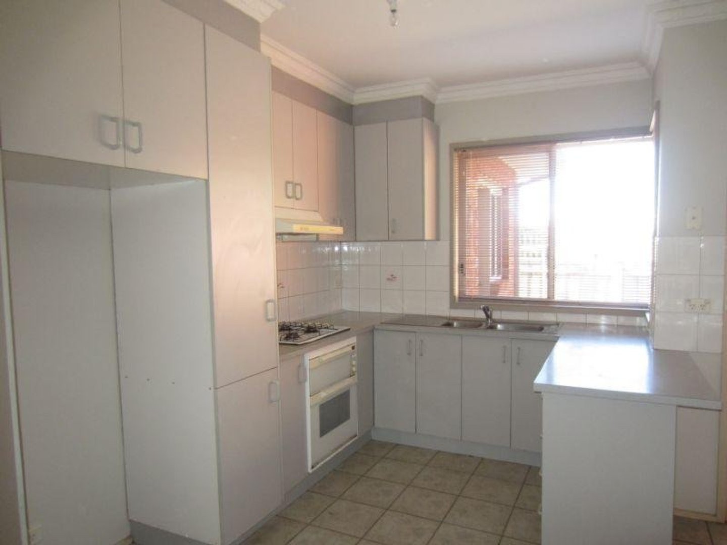 3/9 Bristol Road, Pascoe Vale, VIC 3044 - Thumbnail 2 - 23/04/2025