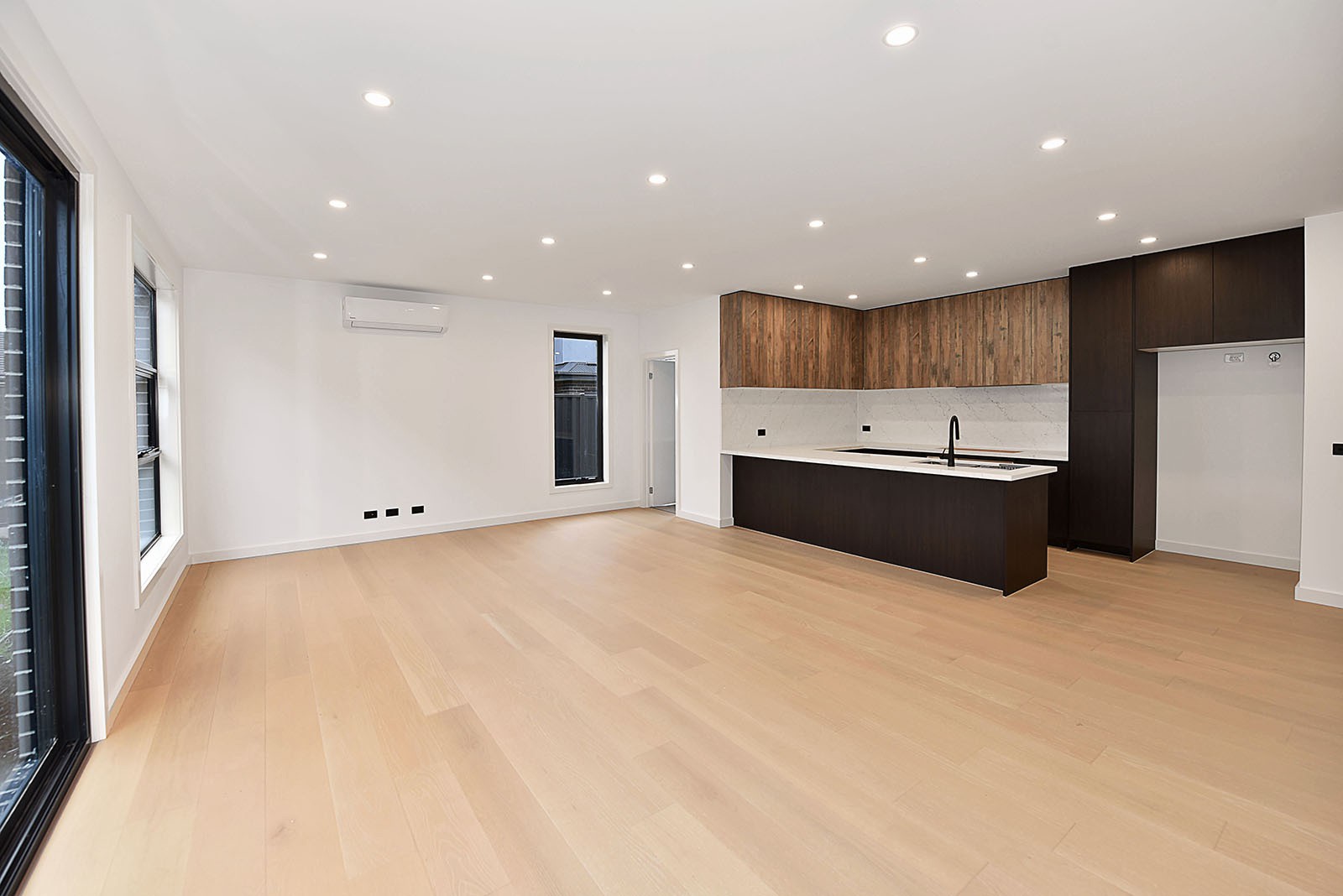 3/9 Green Street, Airport West, VIC 3042, Airport West - Thumbnail 2