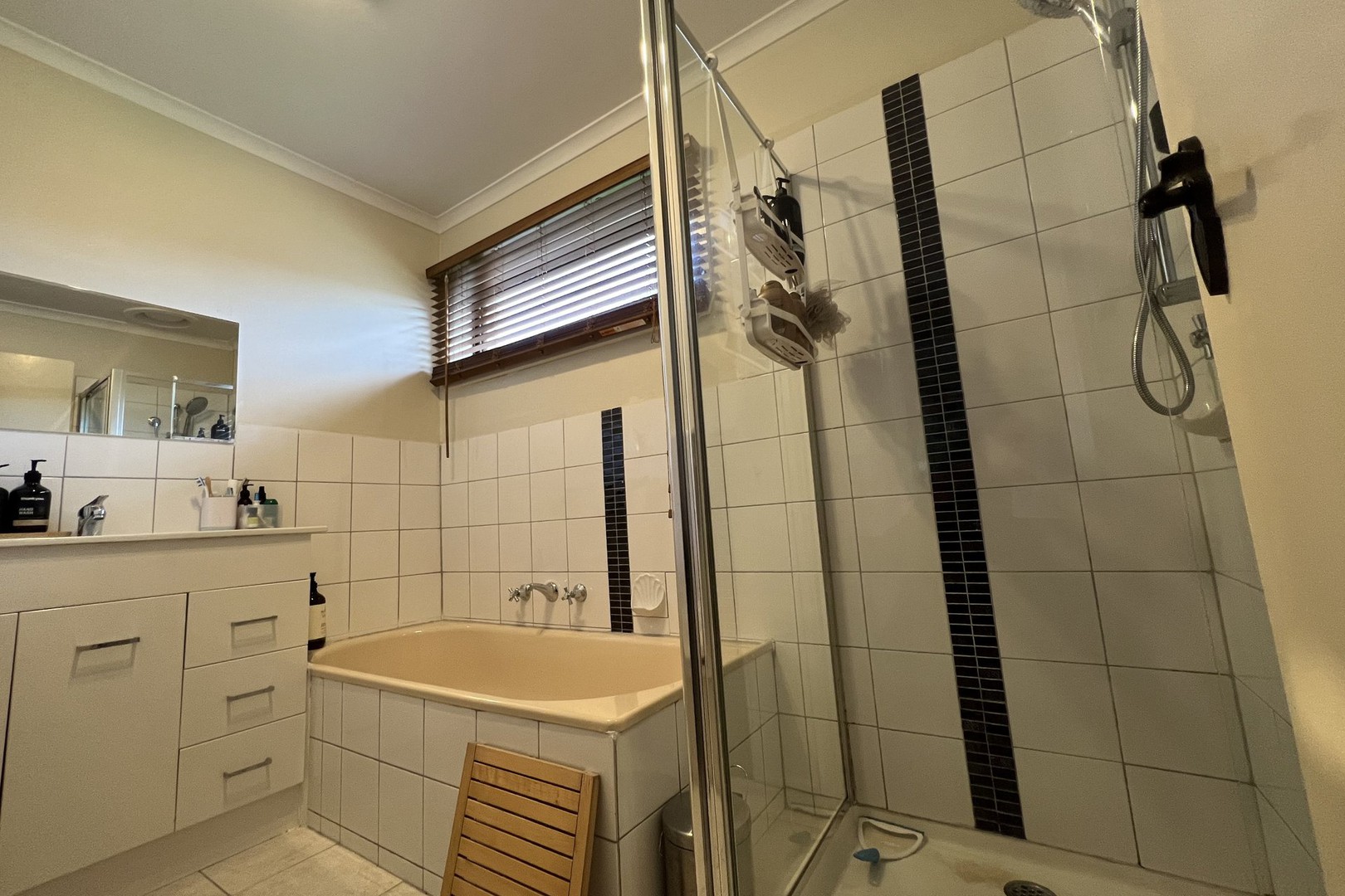 3/9 Lake Street, Reservoir, VIC 3073, Reservoir - Thumbnail 6