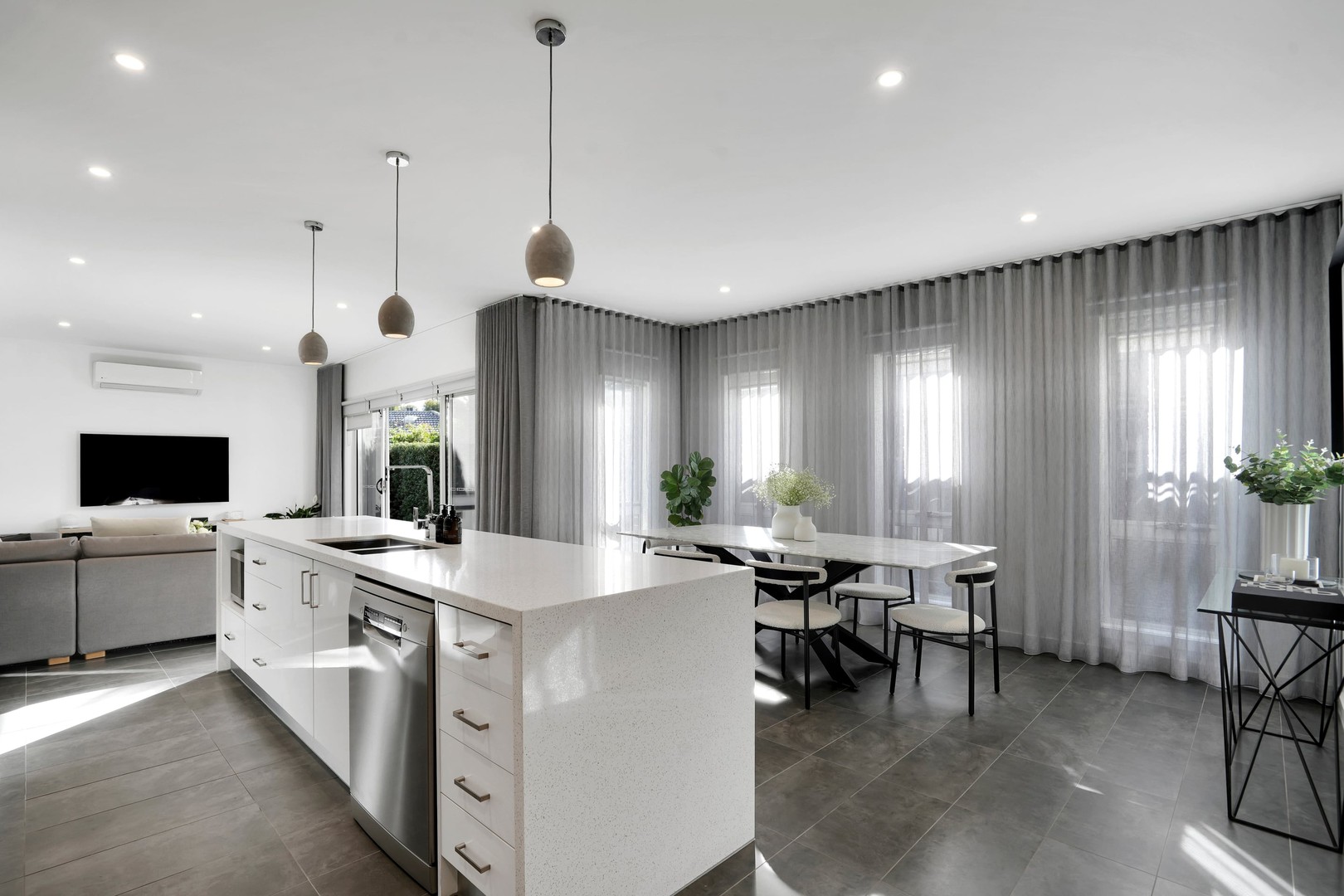 3/9 Mclean Street, Albion, VIC 3020 - Thumbnail 2 - 28/05/2025