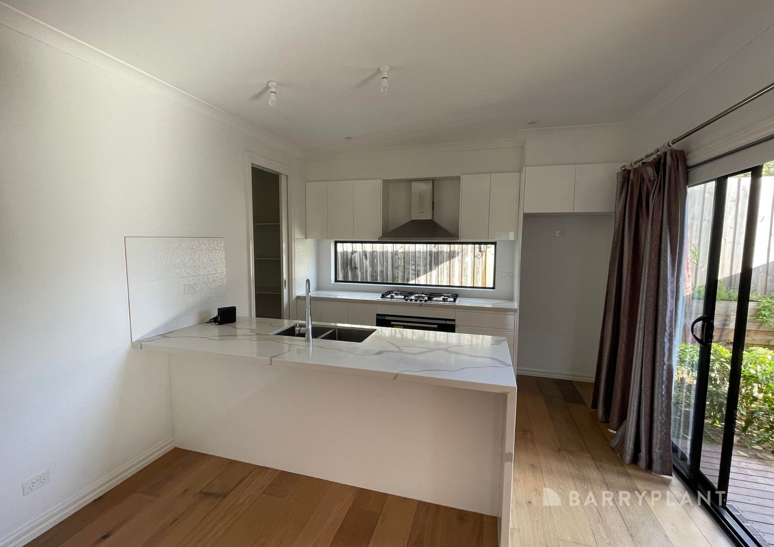 3/9 Reid Street, Ashwood, VIC 3147 - Thumbnail 2 - 06/11/2025