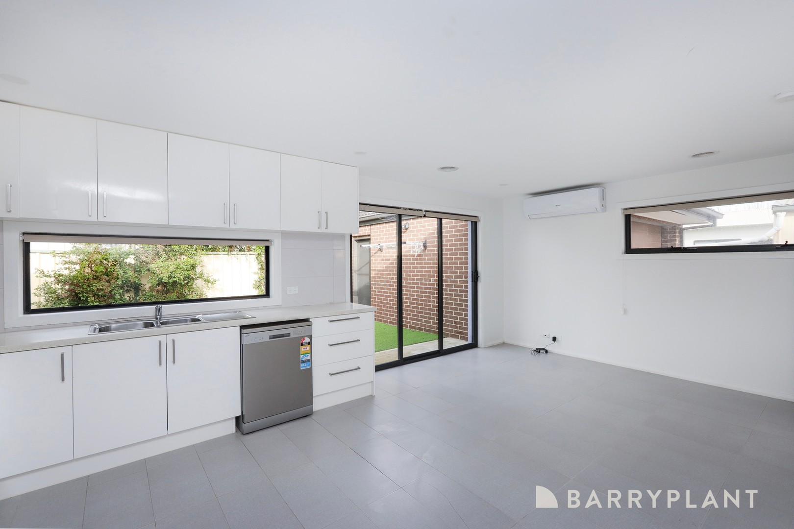 3/93 Suspension Street, Ardeer, VIC 3022, Ardeer - Thumbnail 2