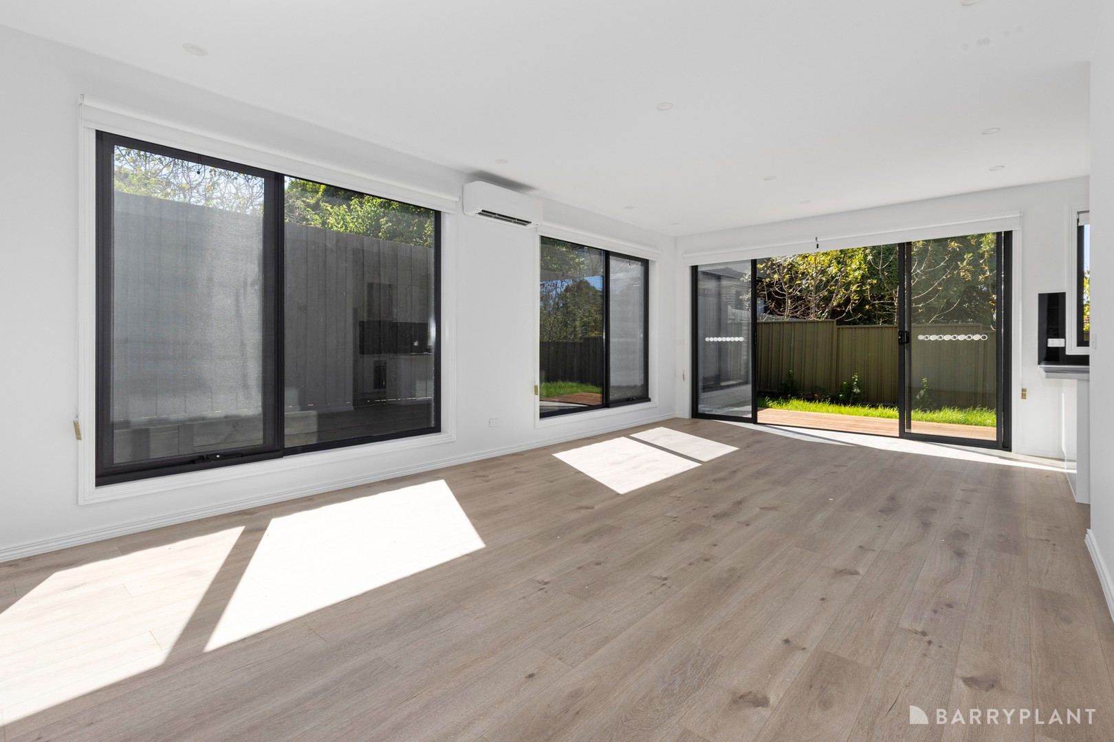 3/93 Wantirna Road, Ringwood, VIC 3134 - Thumbnail 1 - 11/04/2024