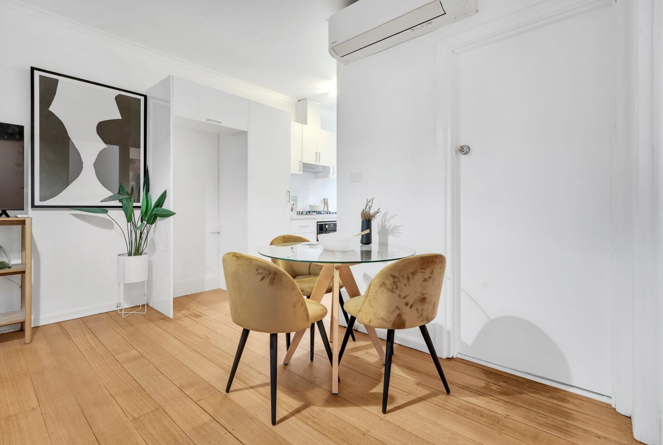 3/94 Kerferd St, Essendon North, VIC 3041 - Thumbnail 2 - 04/04/2025