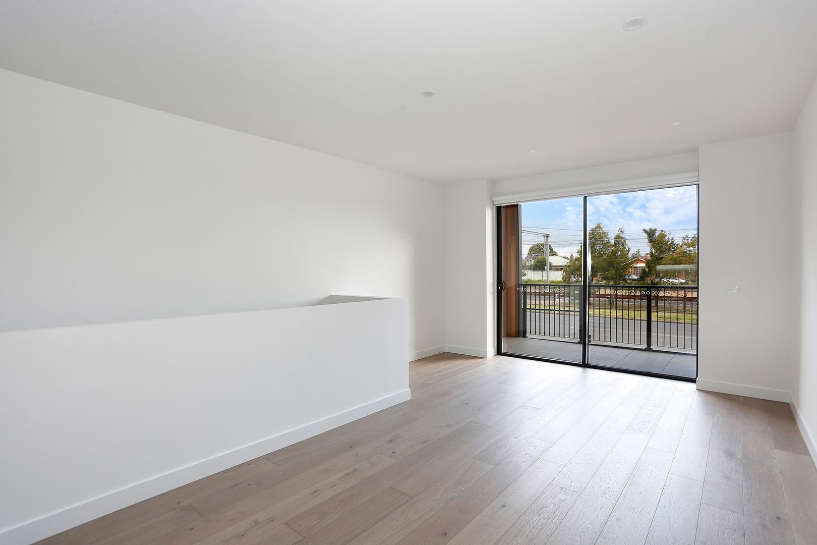 3/949 High Street, Reservoir, VIC 3073, Reservoir - Thumbnail 2