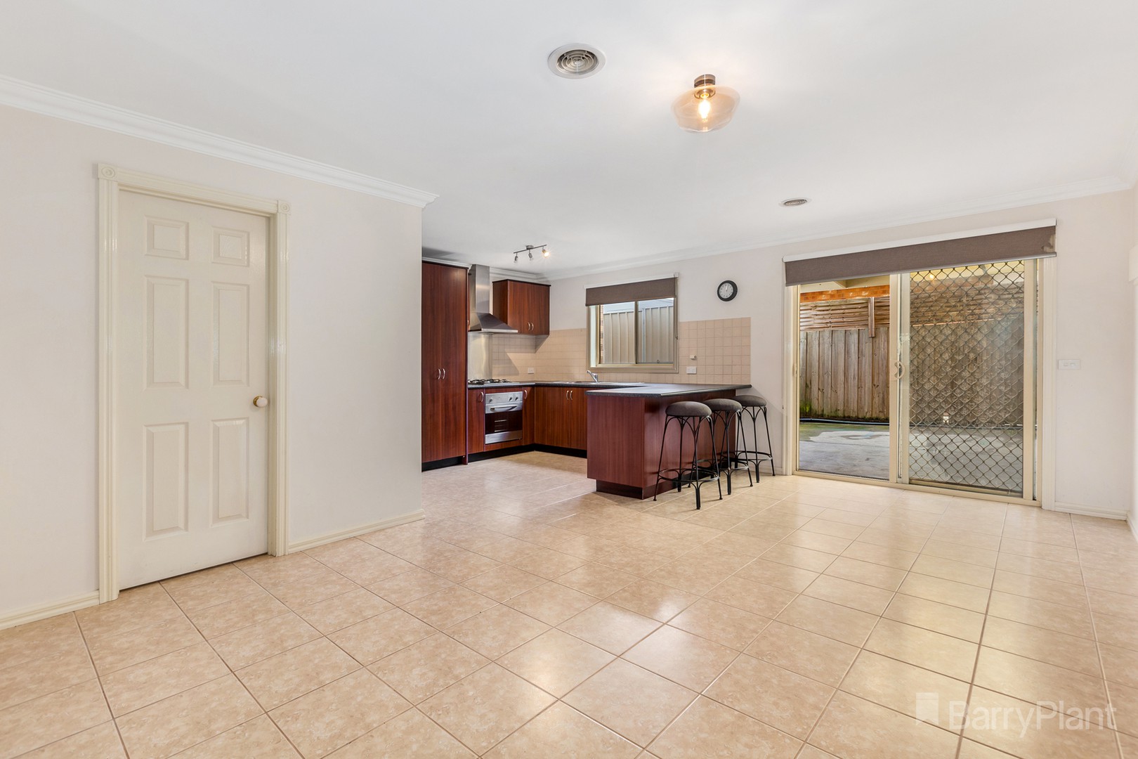 3/96 Queen  Street, Wallan, VIC 3756, Wallan - Thumbnail 4
