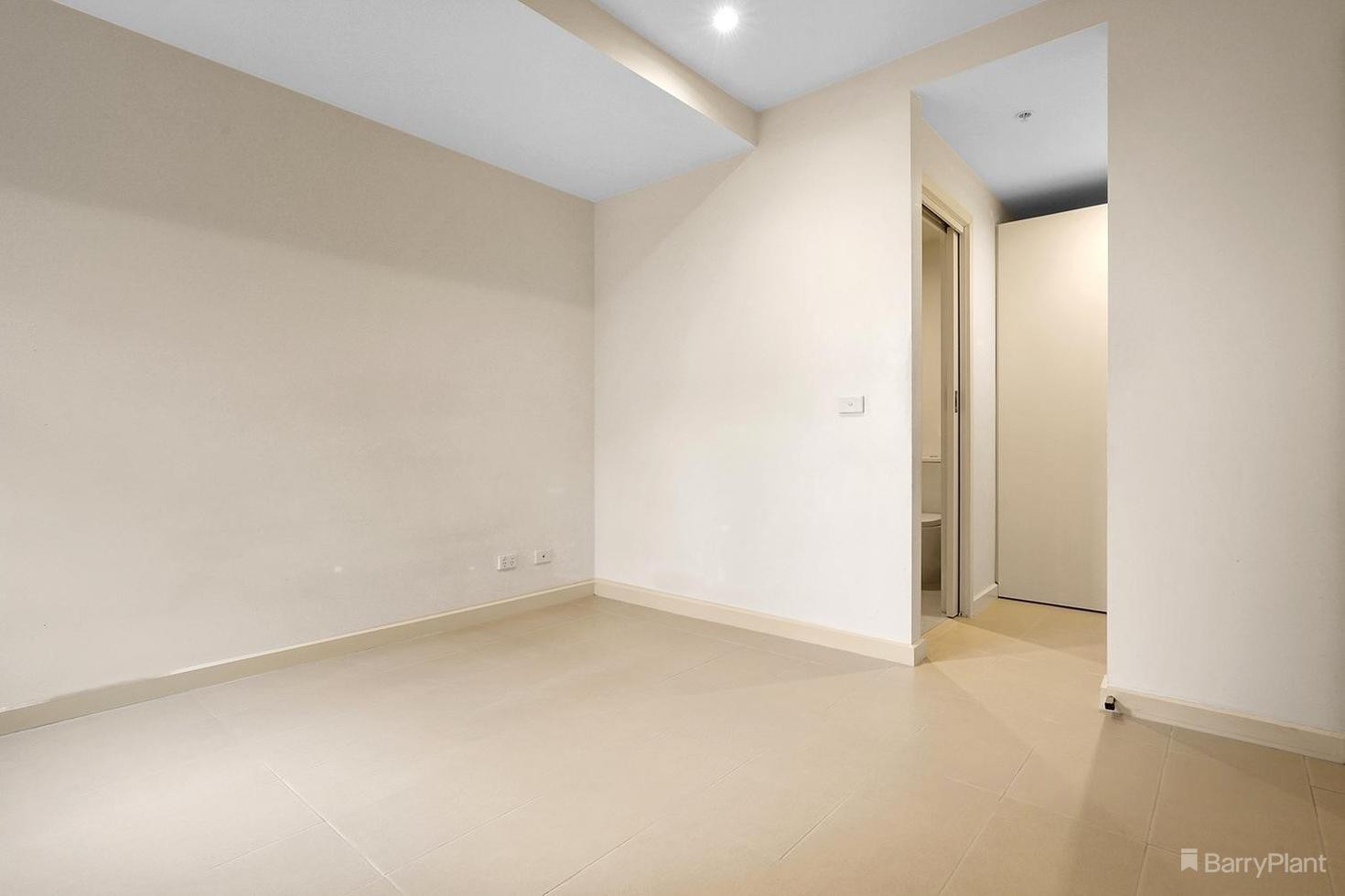 3/98-100 Carrington Road, Box Hill, VIC 3128, Box Hill - Thumbnail 6