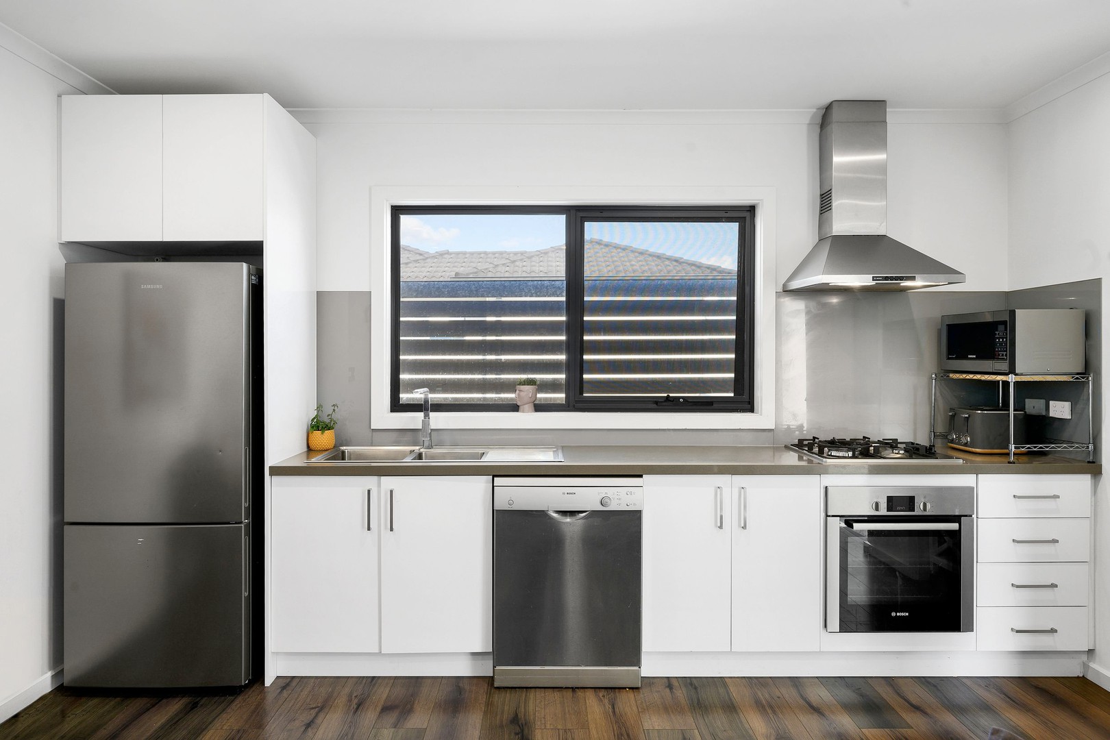 3/98 McNamara Avenue, Airport West, VIC 3042, Airport West - Thumbnail 4