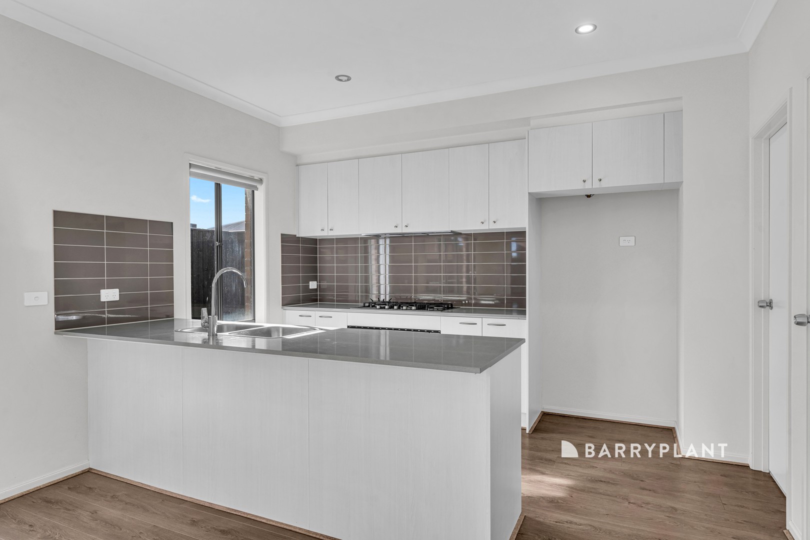 3 Abbeyhill Street, Clyde, VIC 3978 - Thumbnail 1 - 08/09/2026