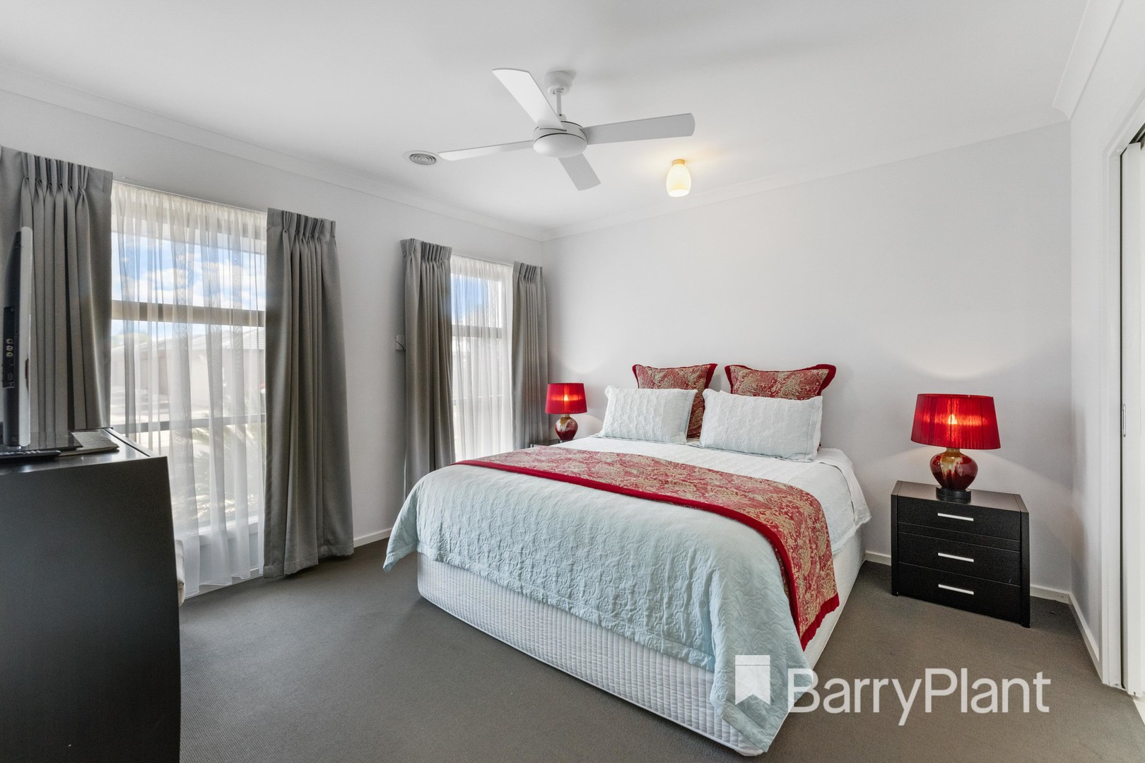 3 Aberfeldy Road, Werribee, VIC 3030, Werribee - Thumbnail 3