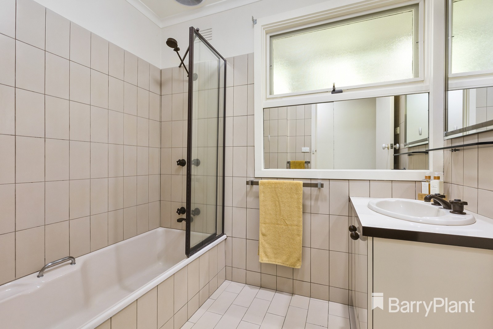 3 Antoinette Court, Mount Waverley, VIC 3149, Mount Waverley - Thumbnail 8