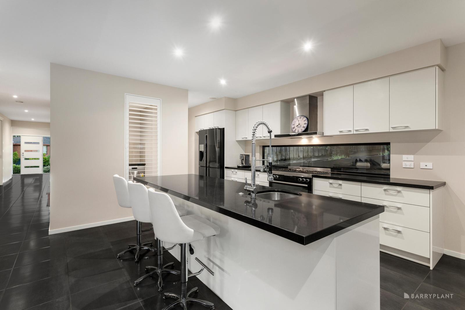 3 Anton Court, Doncaster, VIC 3108, Doncaster - Thumbnail 3