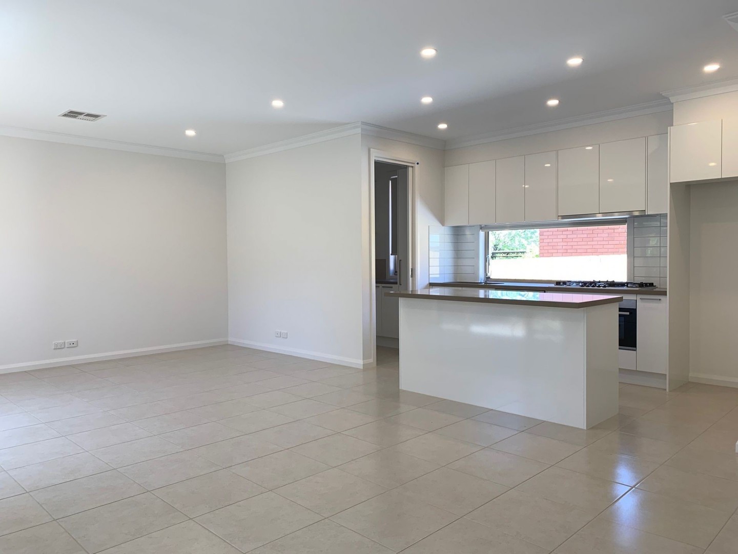 3 Arawata Drive, Doncaster East, VIC 3109 - Thumbnail 1 - 11/12/2024